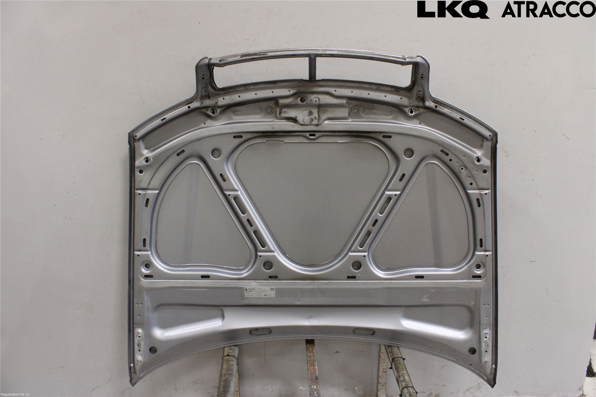 Audi A4/S4 01-05 Huv Fram