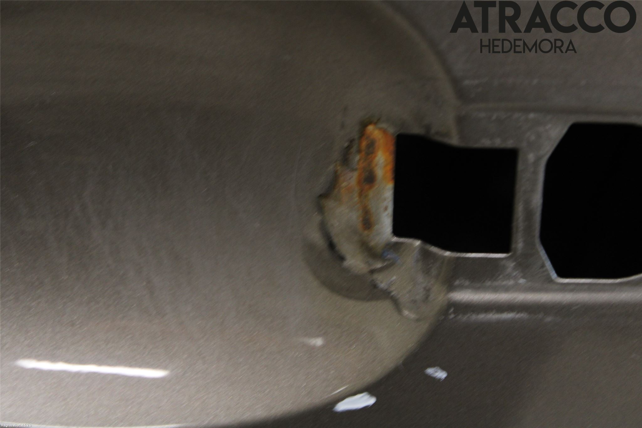 Volvo V70 08-13 Dörr Fram Vänster