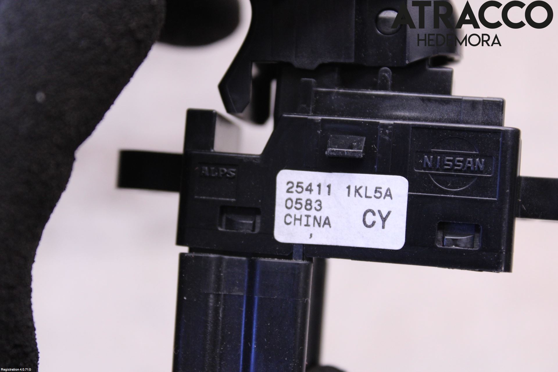 Nissan JUKE 14-19 Strömställare Elhiss