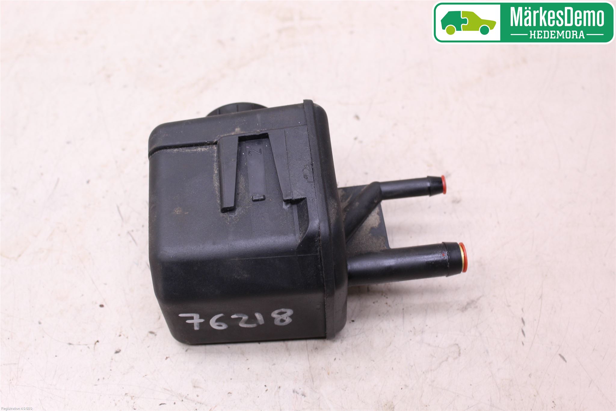 Volvo 940 91-98 Styrservooljebehållare