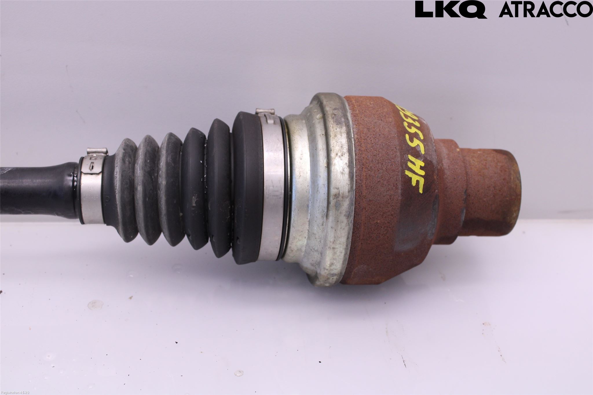 Volkswagen VW PASSAT 15-19 Drivaxel Fram Höger