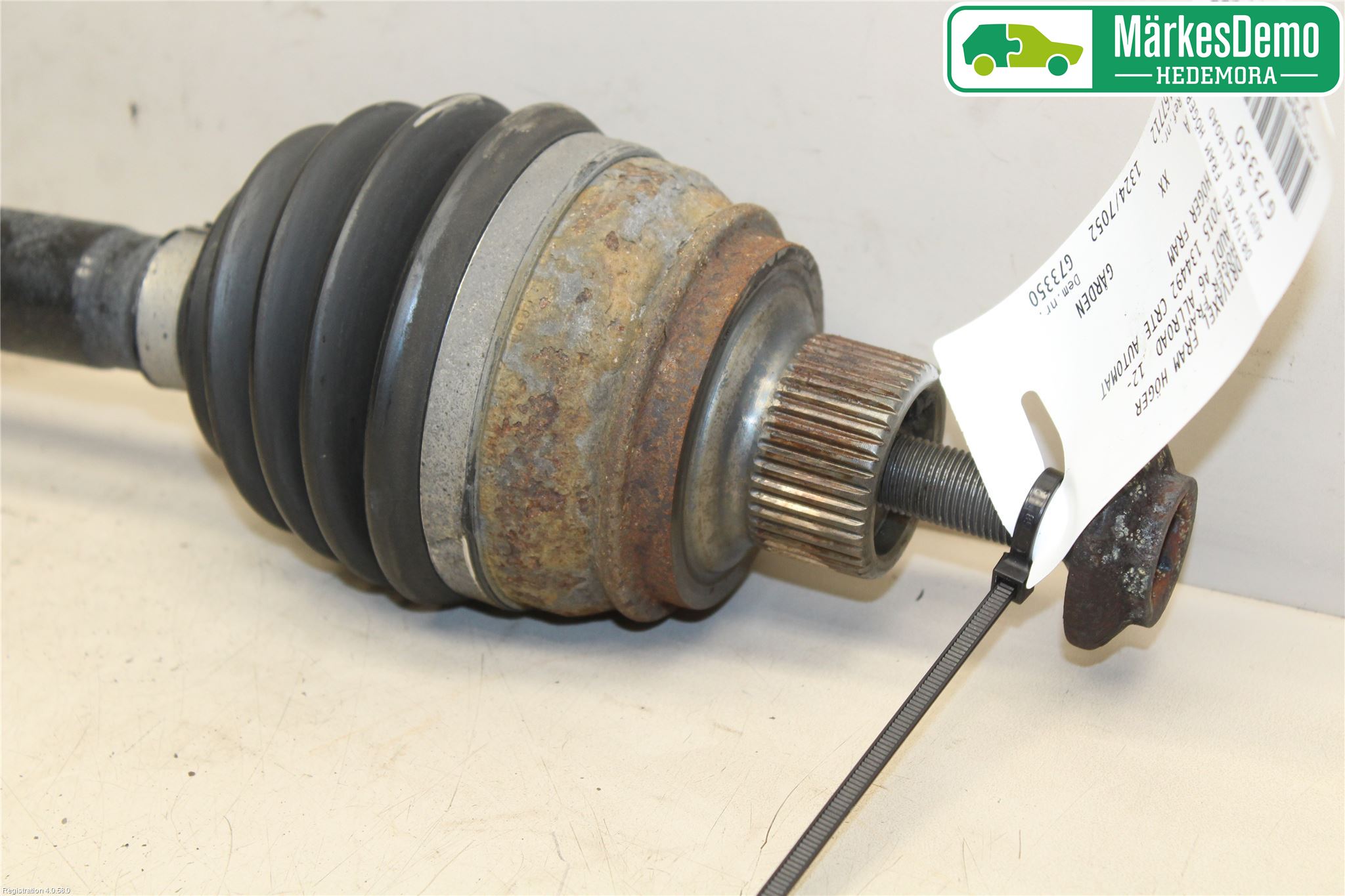 Audi A6 ALLROAD 12-18 Drivaxel Fram Höger