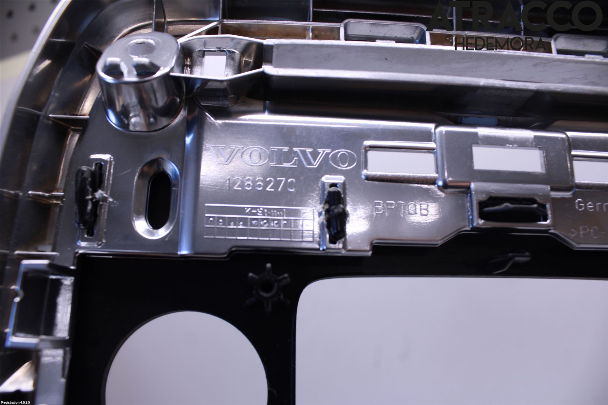 Volvo V70 14-16 Instrument-Radio Sarg