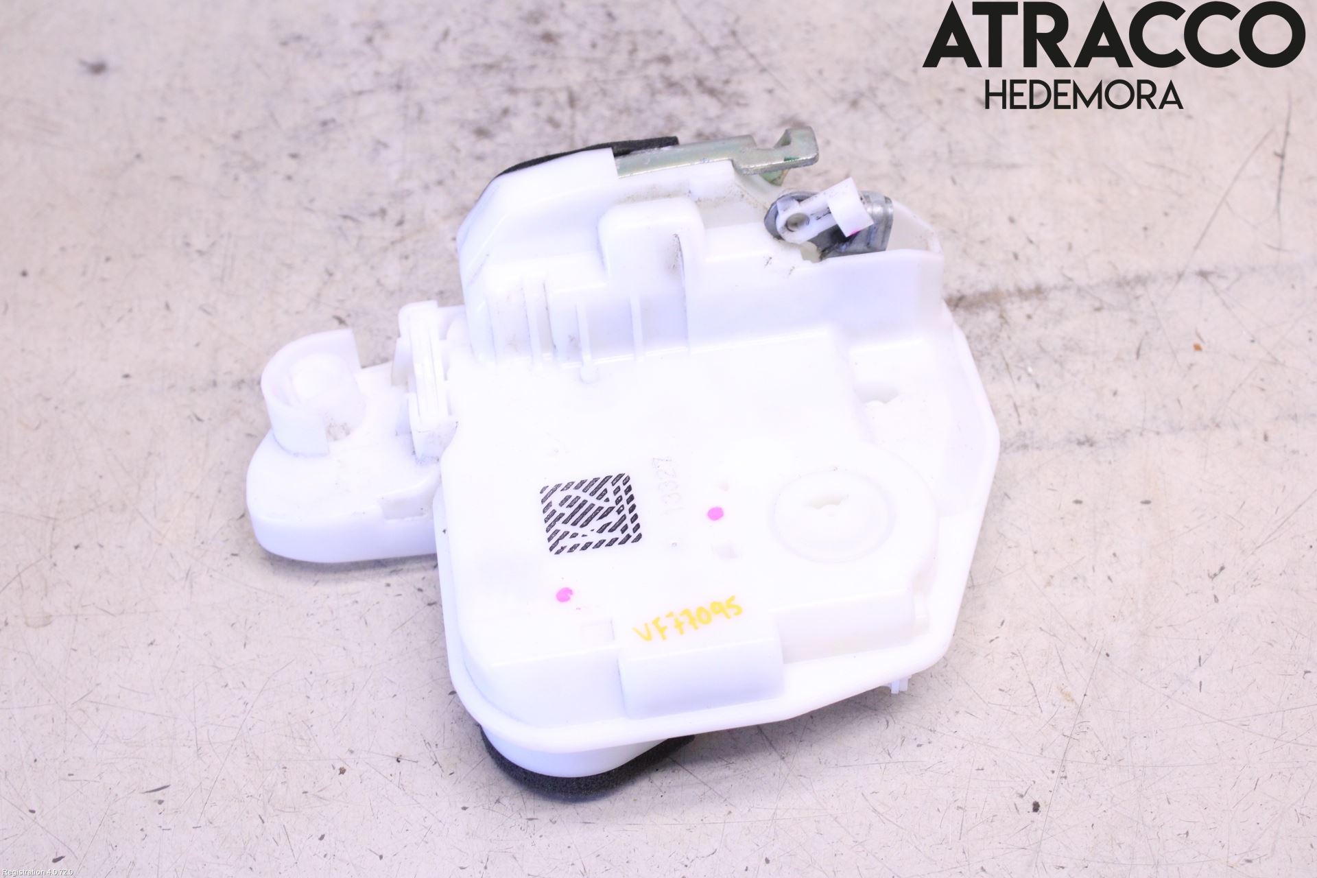 Mitsubishi SPACE STAR 13- Låskista-Dörrlås