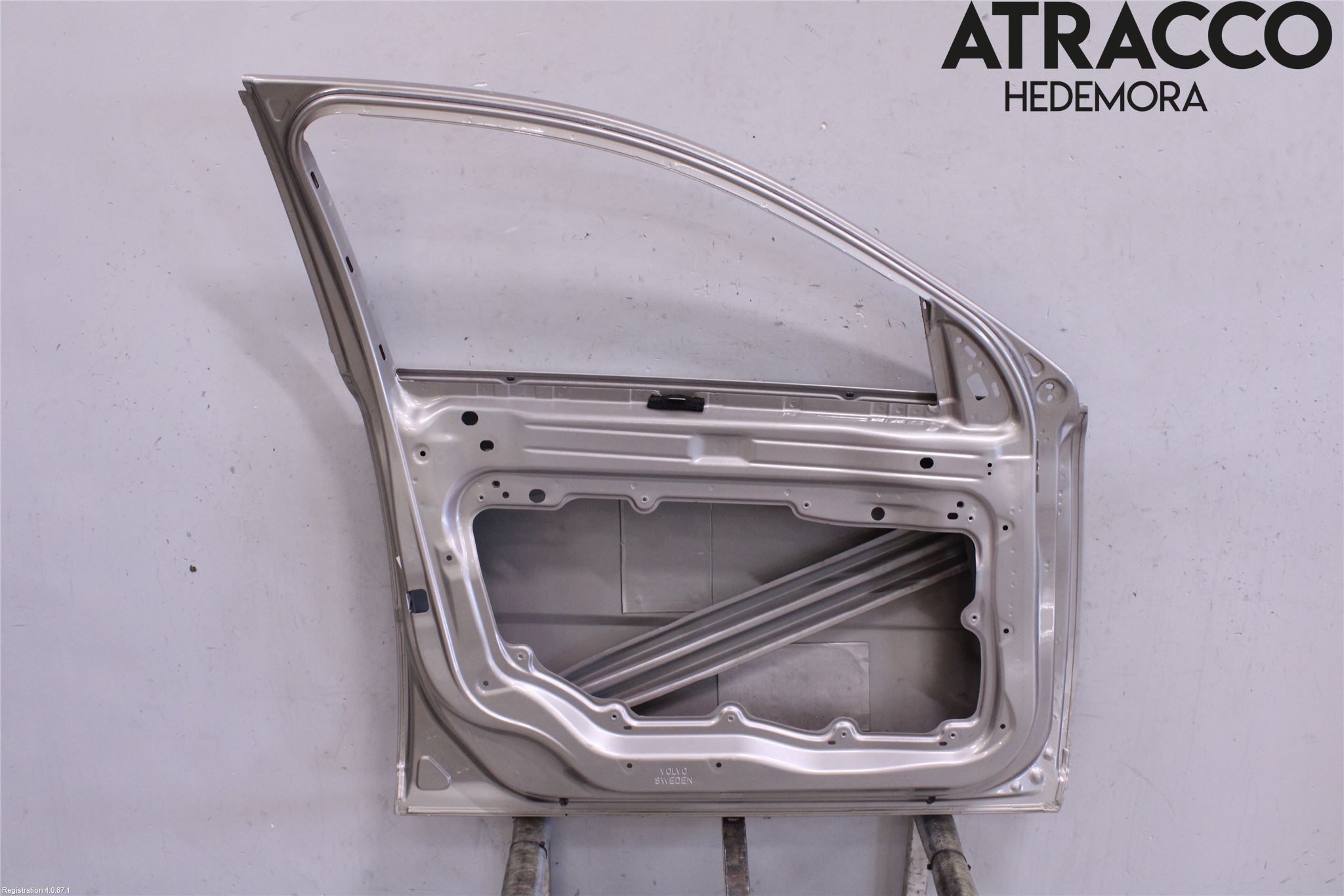 Volvo V70 08-13 Dörr Fram Vänster