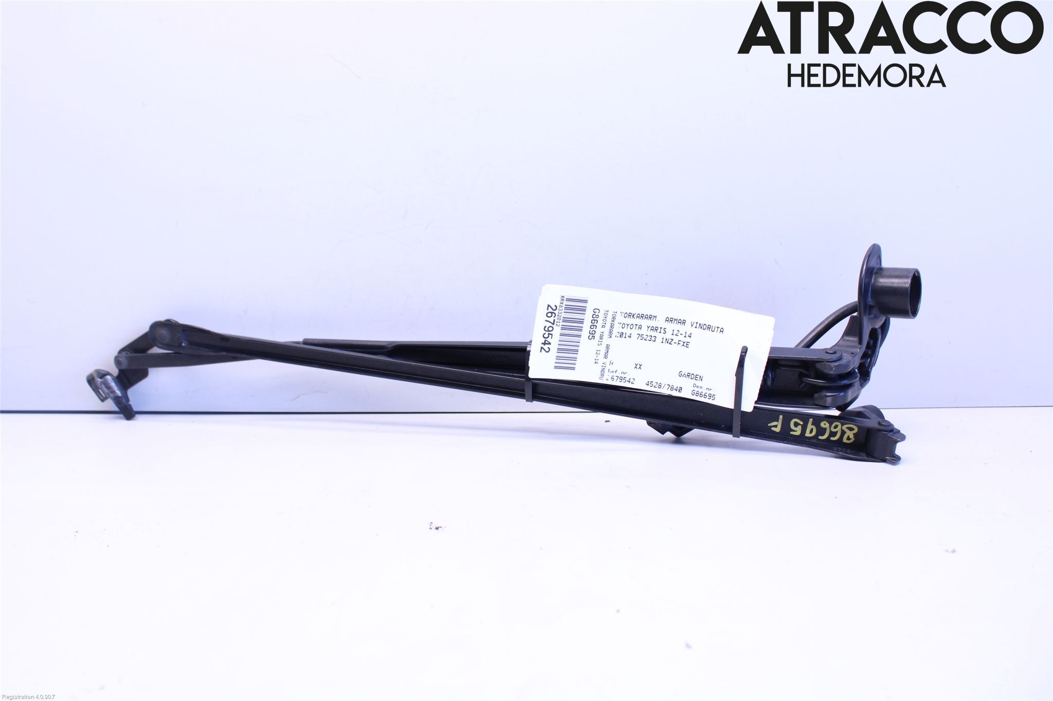 Toyota YARIS XP130 12-14 Torkararm Armar Vindruta