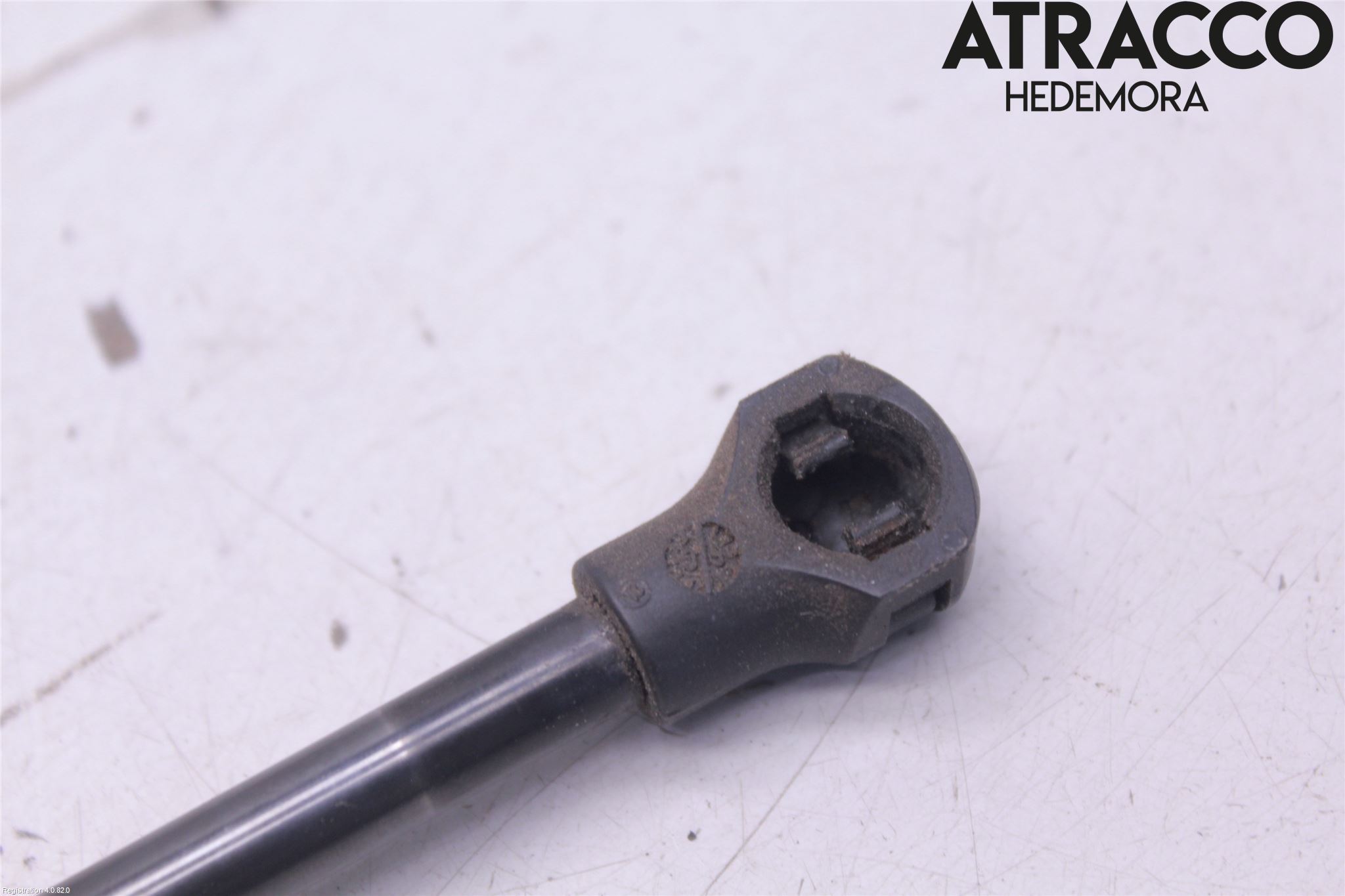 Peugeot 307     01-05 Gasfjäder Baklucka