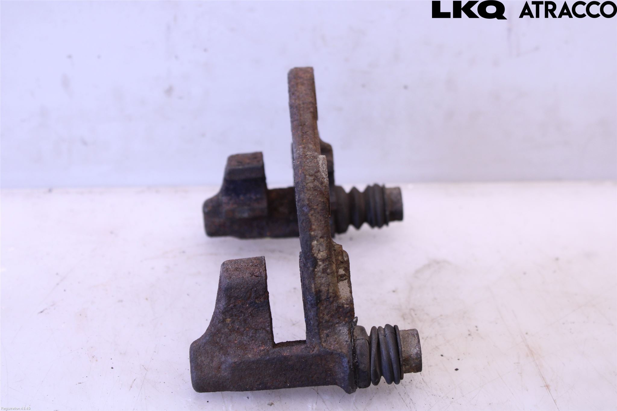 Audi 80/S2 92-95 Bromsokshållare