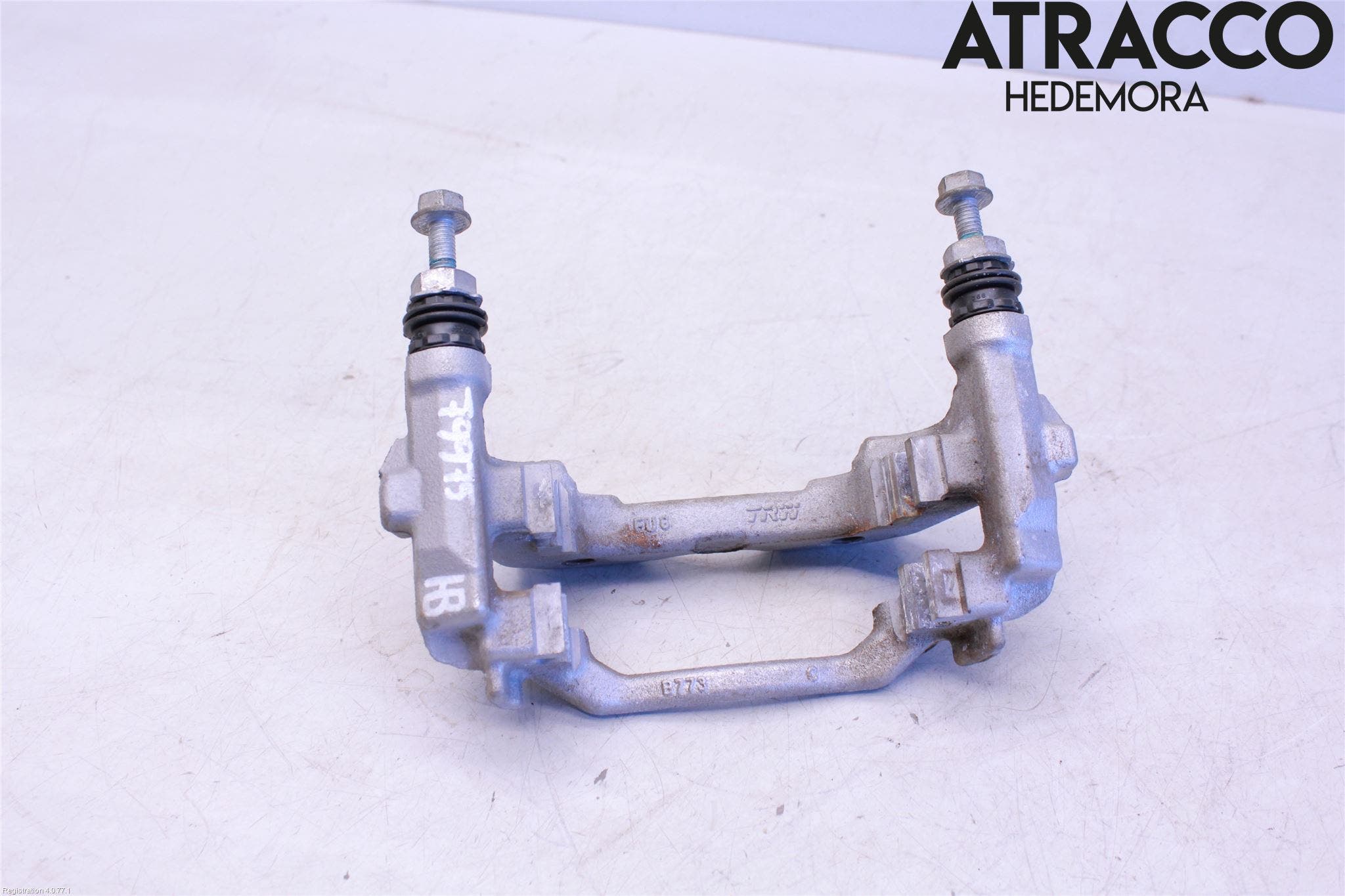 Toyota YARIS XP21 20- Bromsokshållare