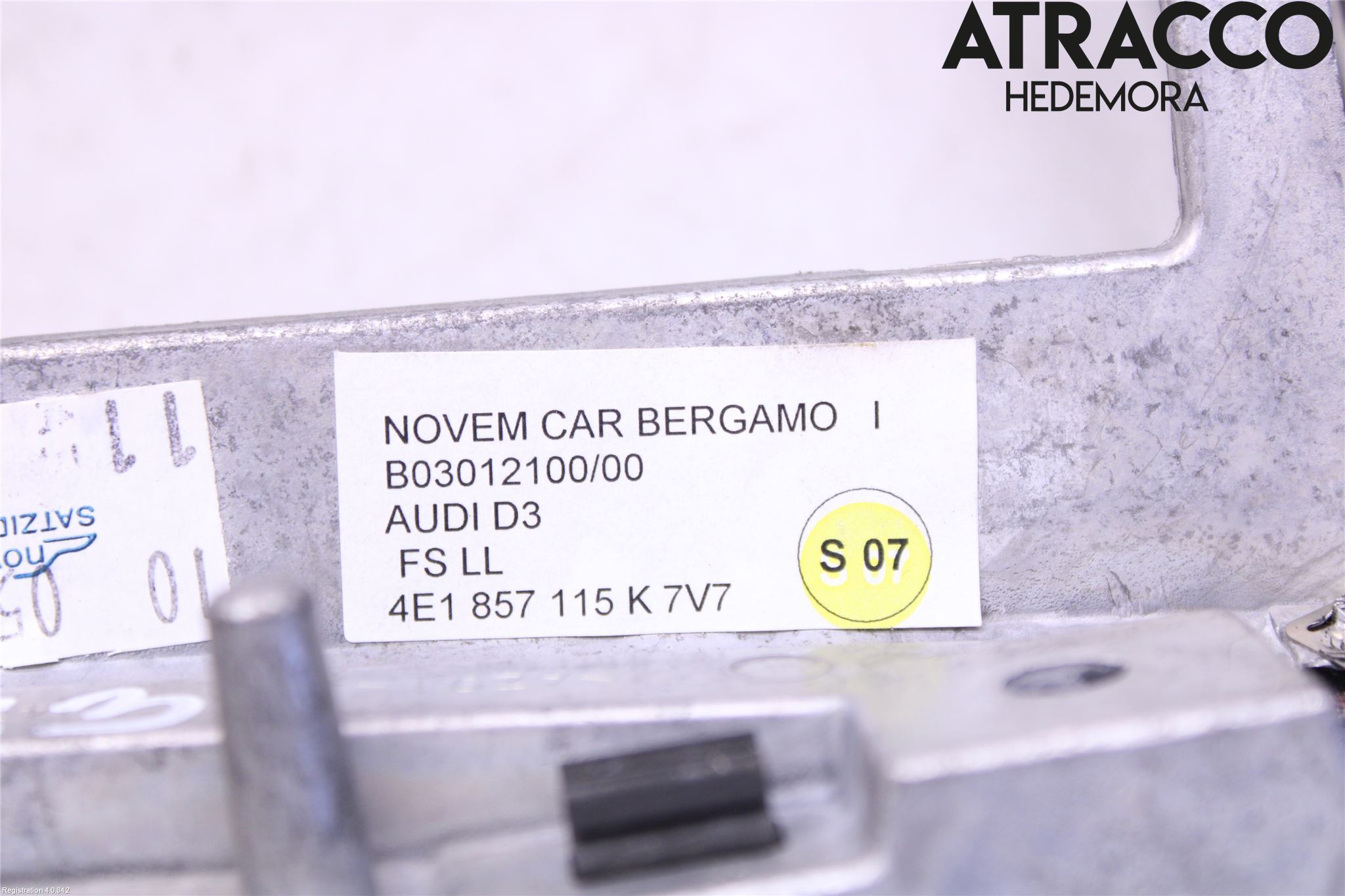 Audi A8/S8 4E  02-09 Instrumentsarg