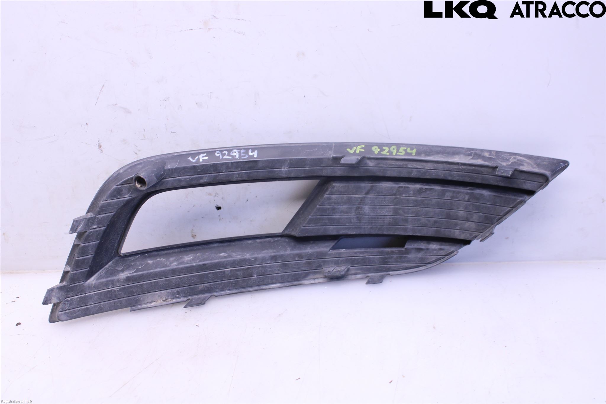 Audi A4 12-15 Dimljussarg Fram