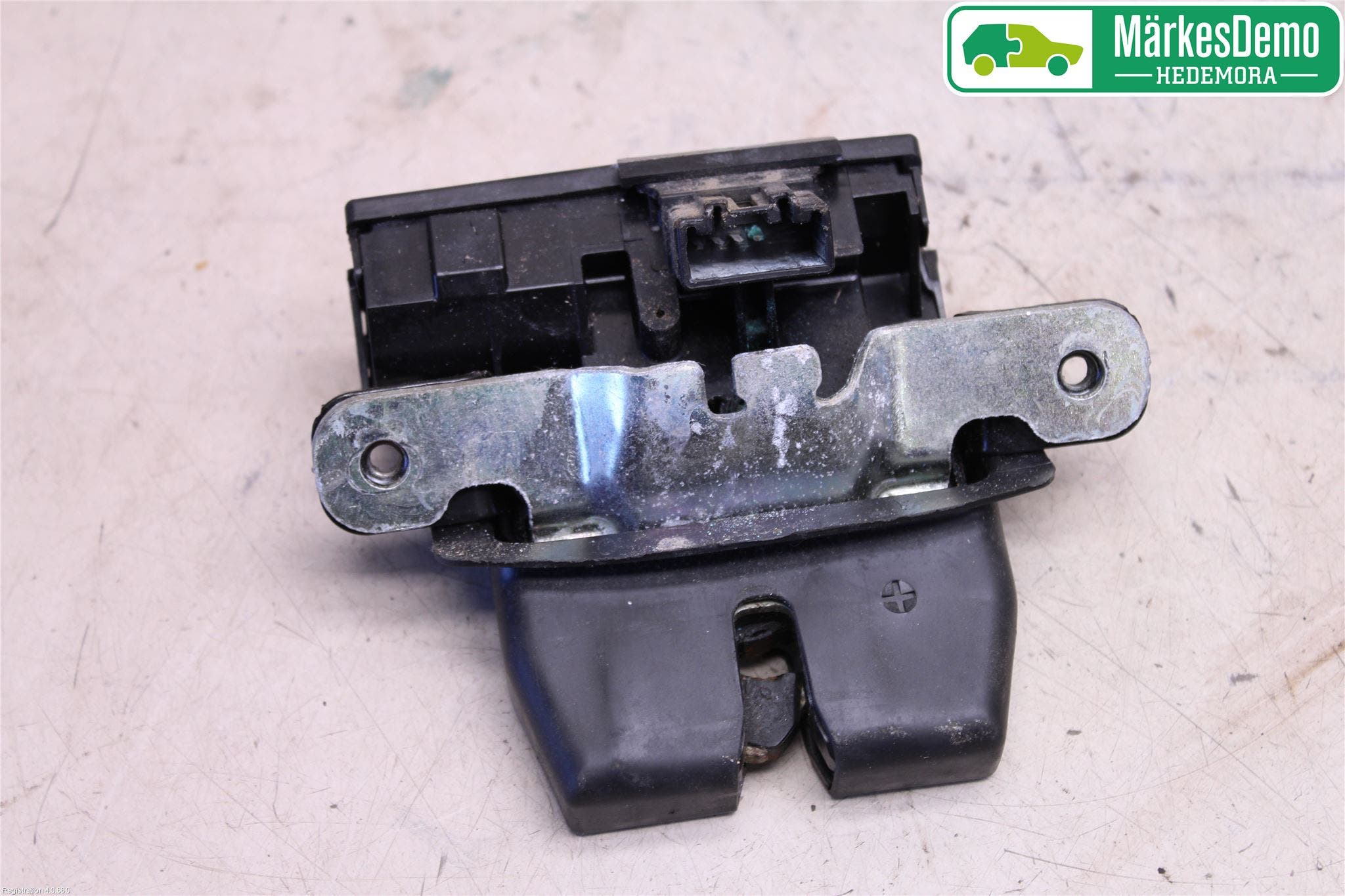 Ford FIESTA 09-12 Låskista Baklucka