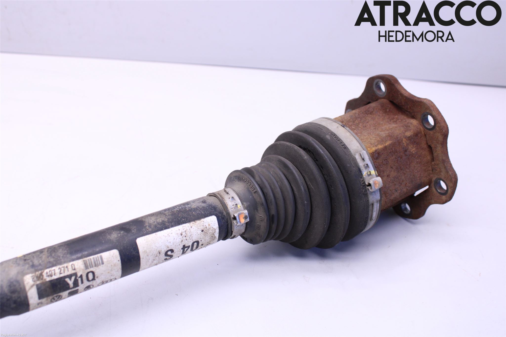 Audi A4/S4 08-11 Drivaxel Fram Vänster