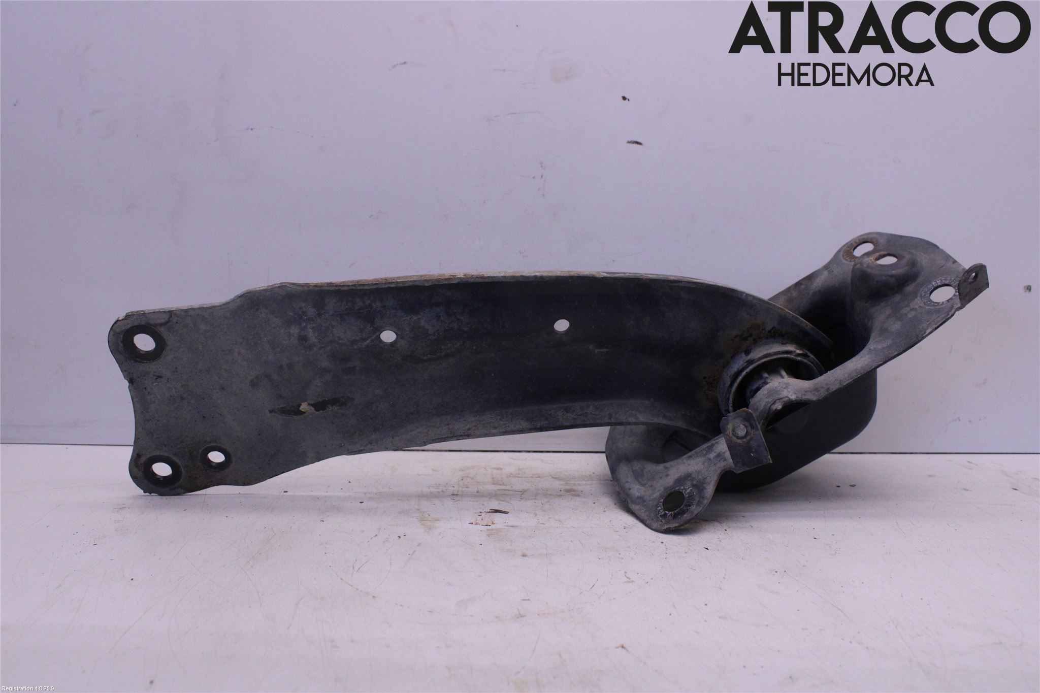 Audi Q3 8U 12-18 Bärarm Bak Höger