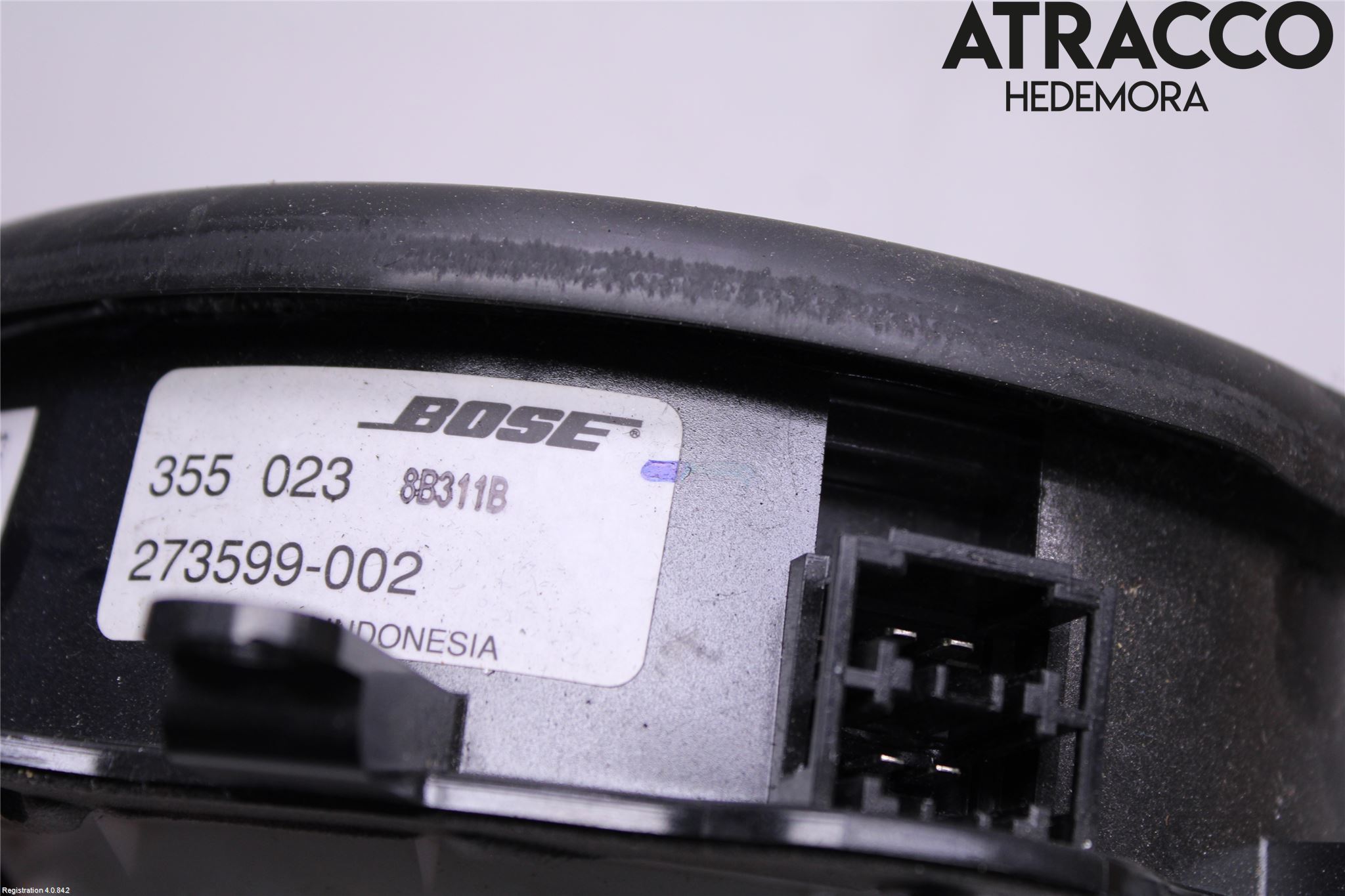 Audi A8/S8 4E  02-09 Högtalare