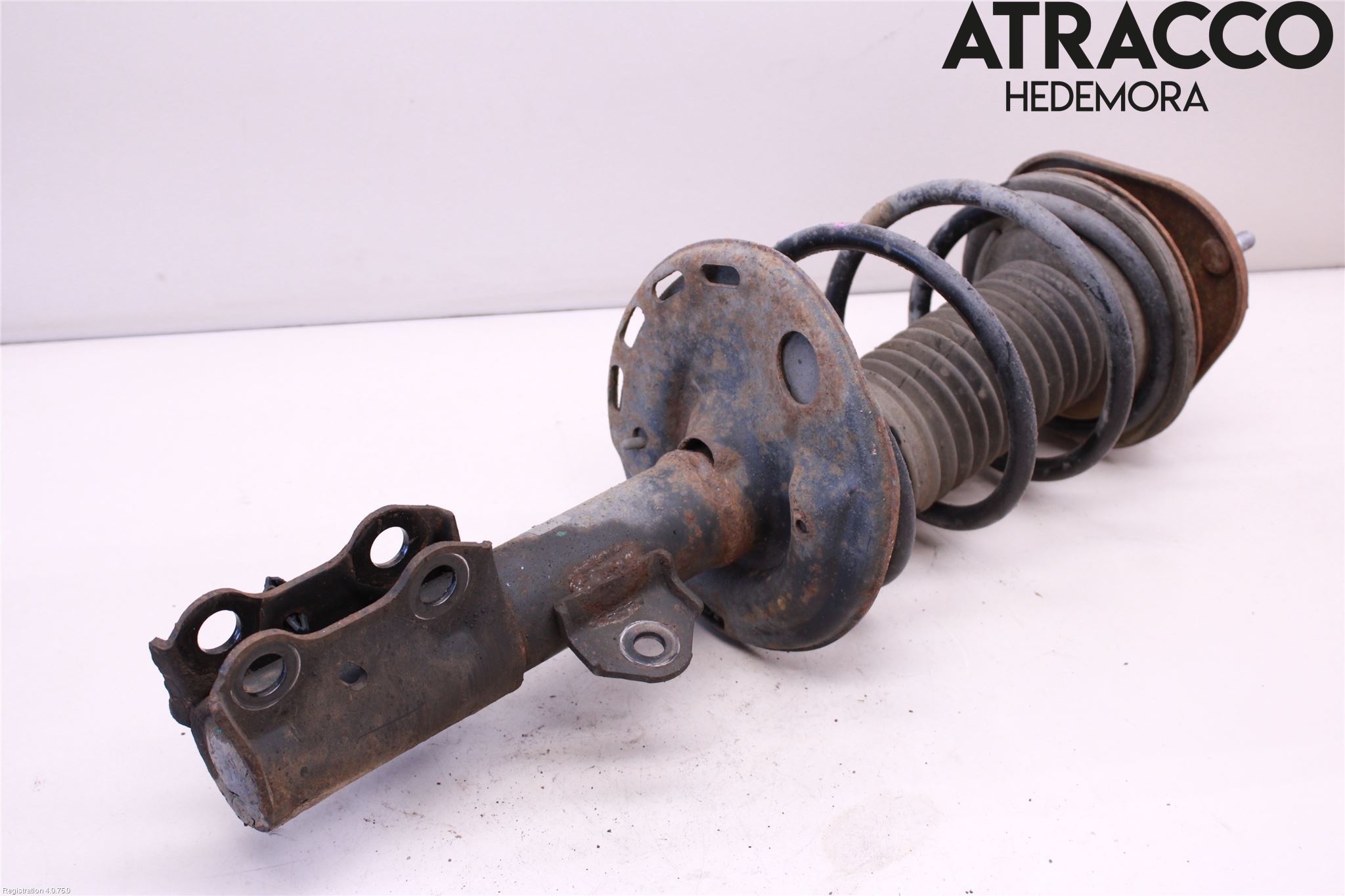 Toyota AURIS 13-19 Fjäderben Fram Höger