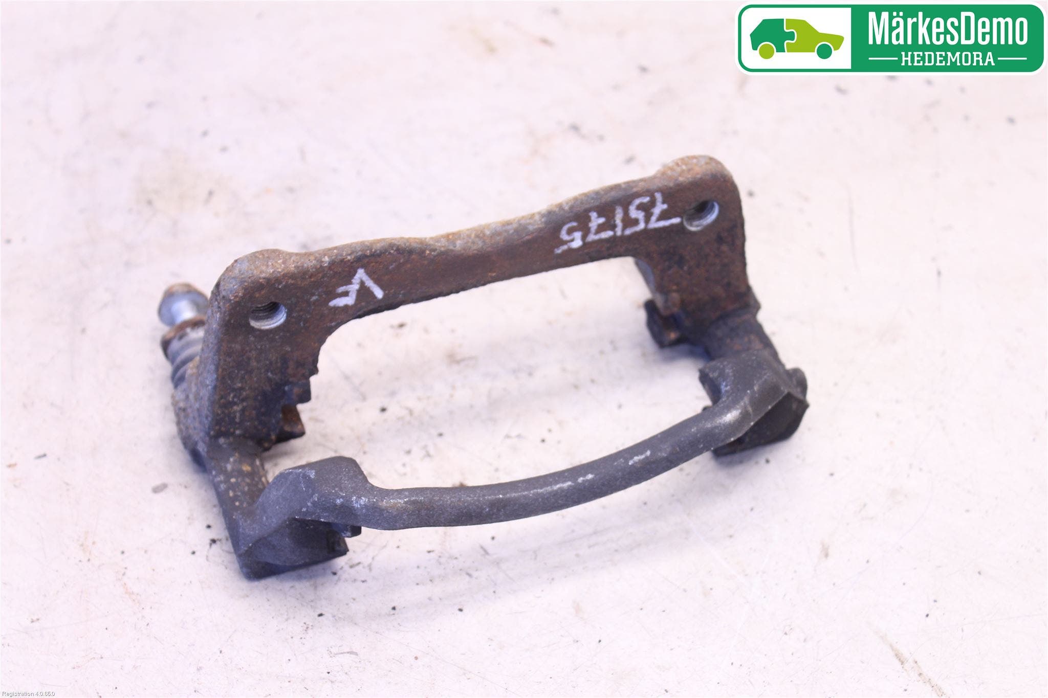 Toyota AURIS 13-19 Bromsokshållare