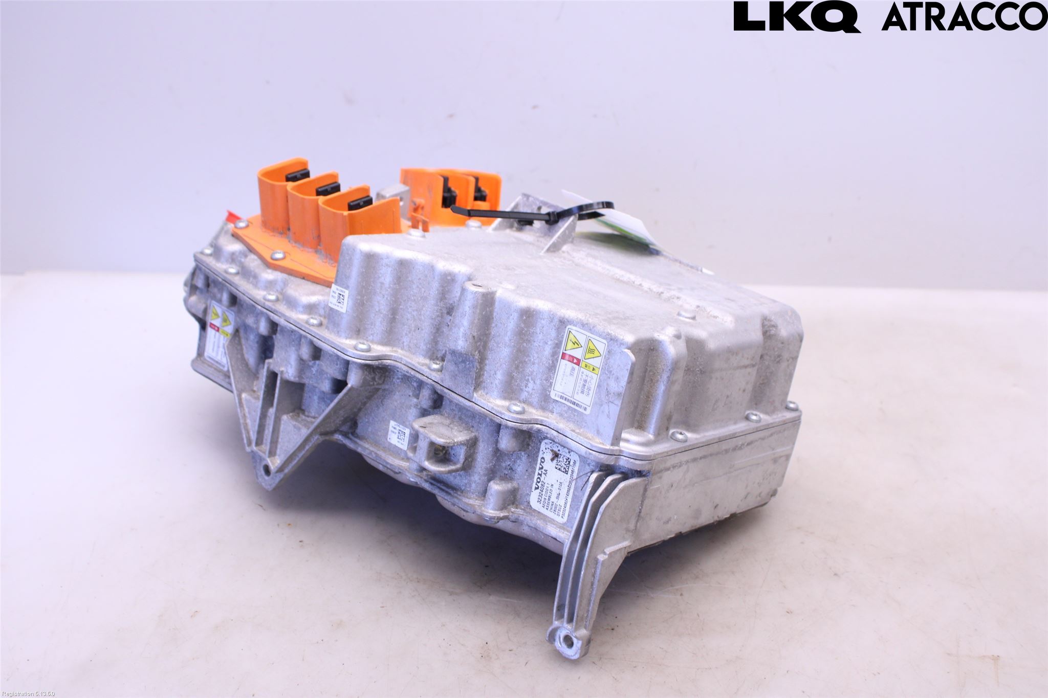 Volvo V60 19- Hybridconverter