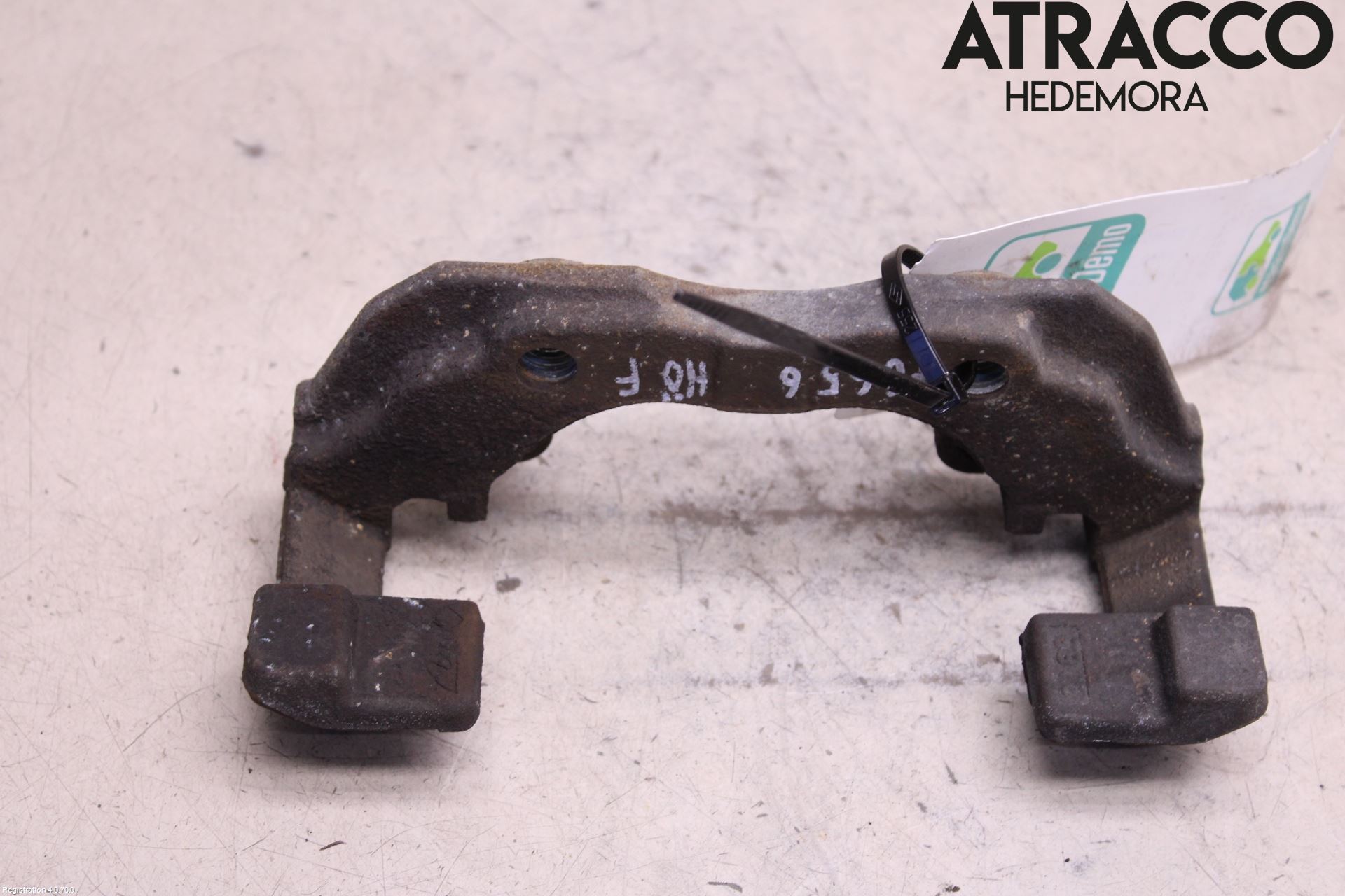 Ford C-MAX II  11-14 Bromsokshållare