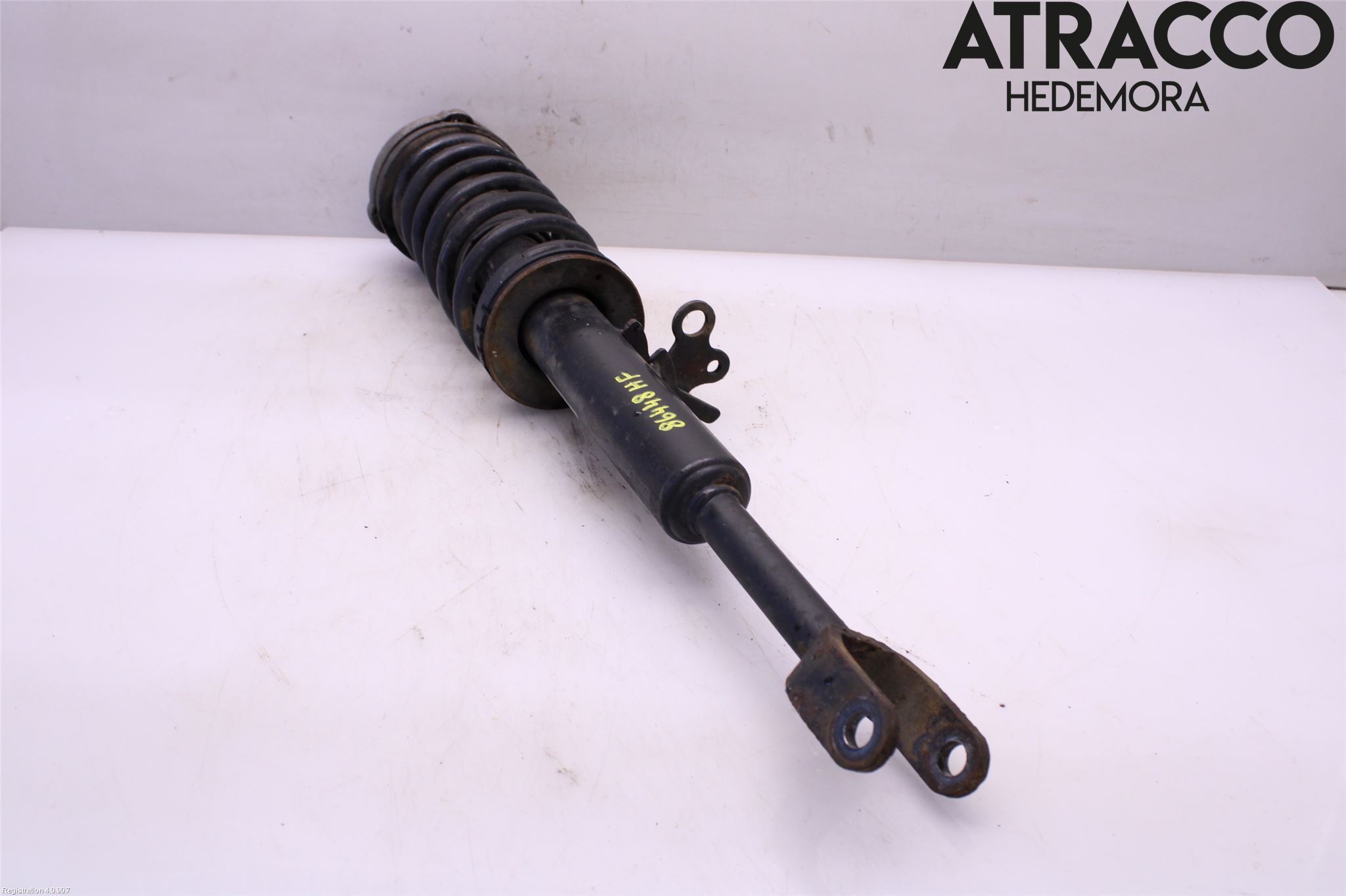 BMW 5 F10/F11/F18 09-17 Fjäderben Fram Höger