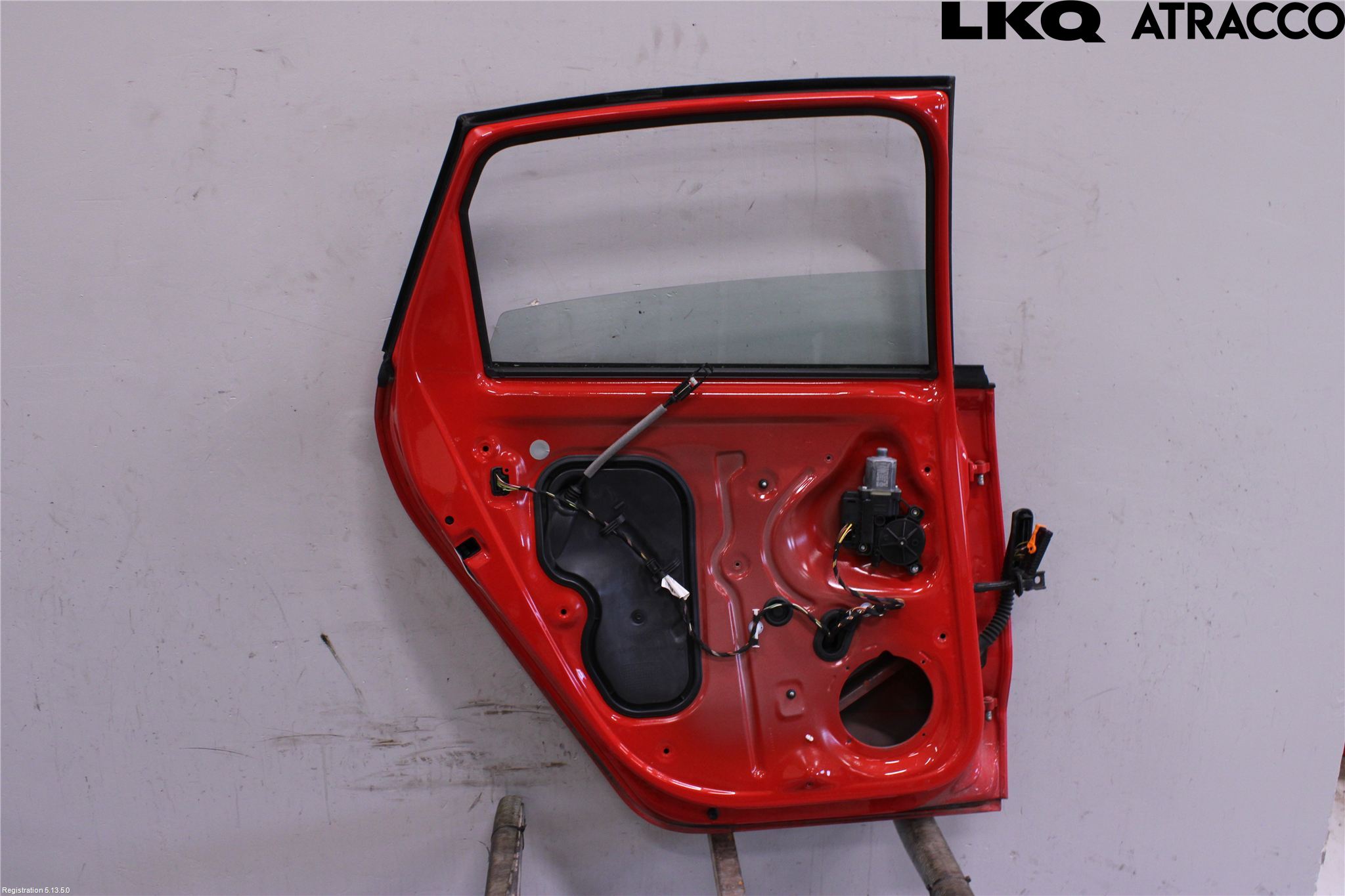 Volkswagen VW POLO 10-17 Dörr Bak Vänster