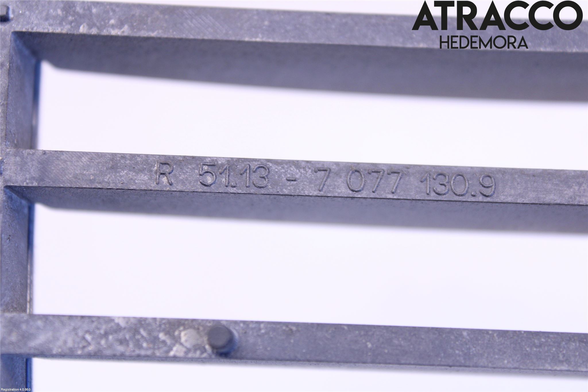 BMW 1 E87/81 5D/3D 03-11 Grilldel Höger