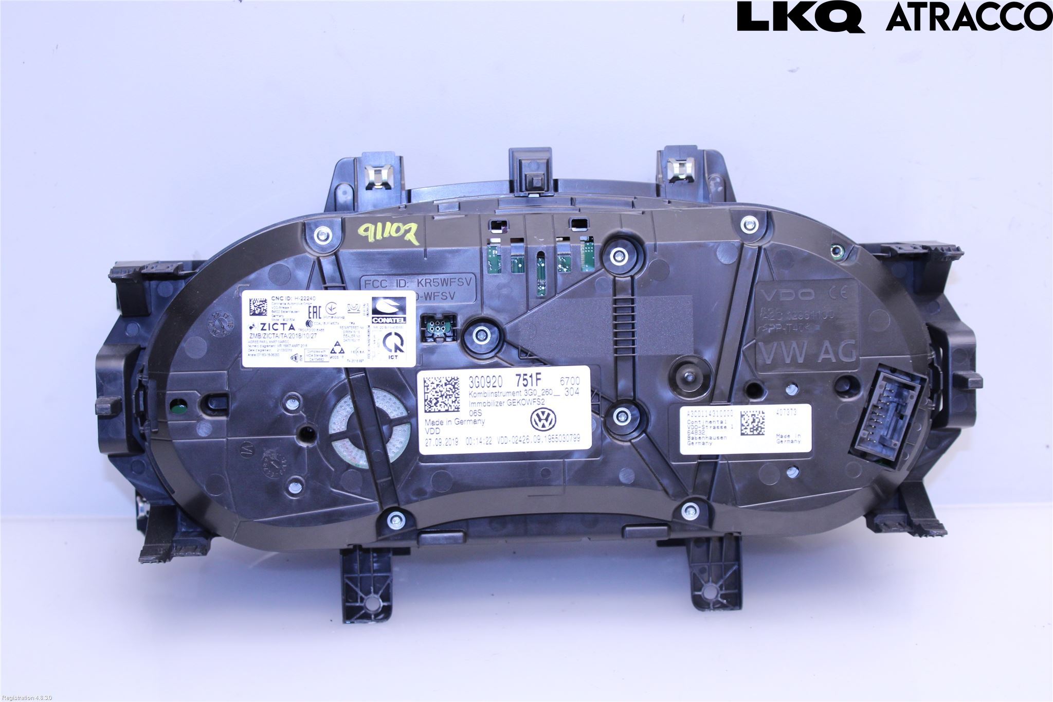 Volkswagen VW PASSAT 20-24 Instrument Komb