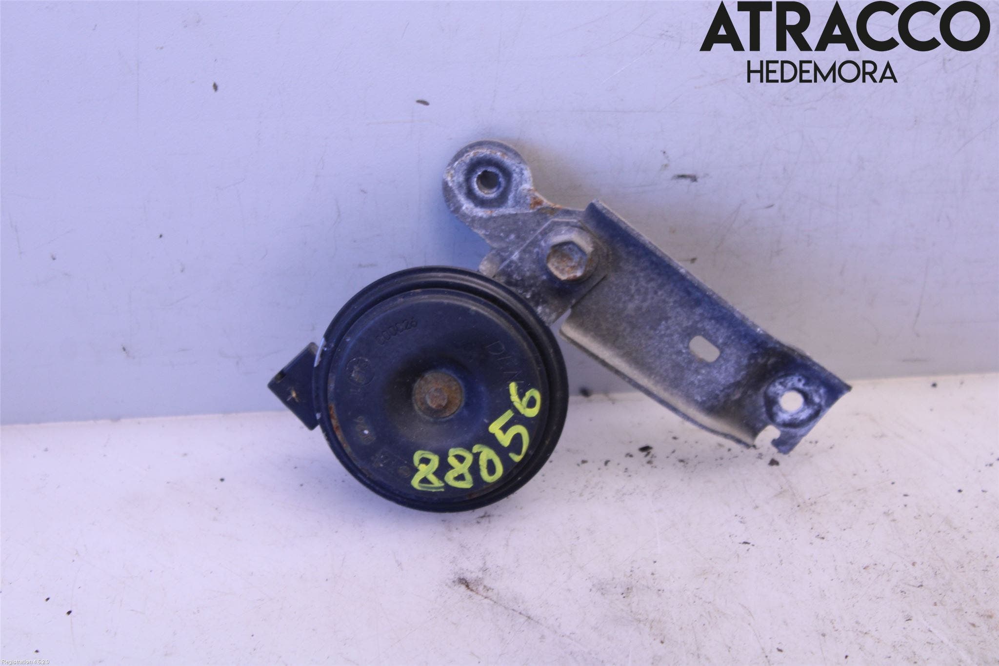 Toyota YARIS XP21 20- Signalhorn