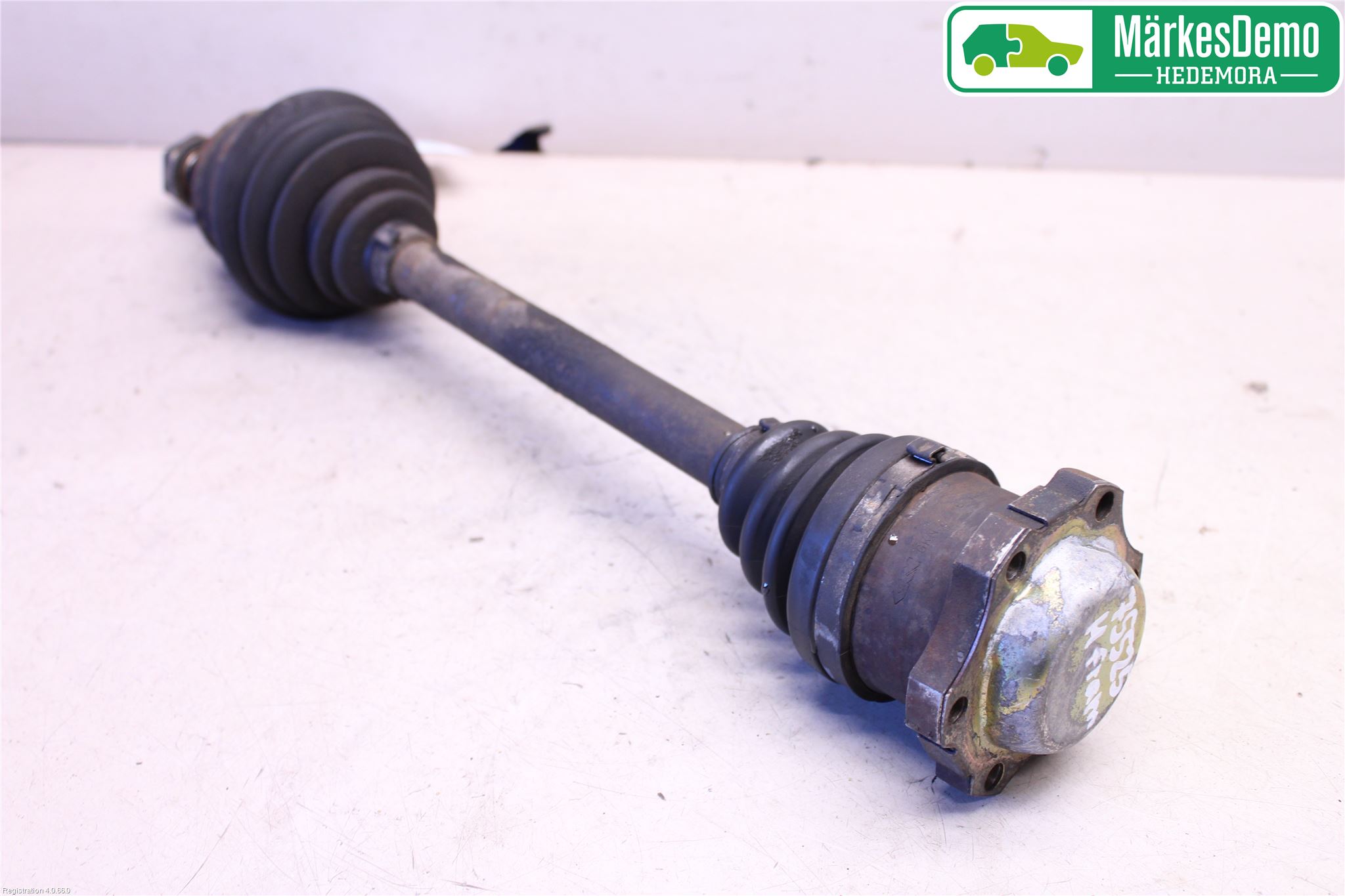 Alfa 156 Drivaxel Fram Höger