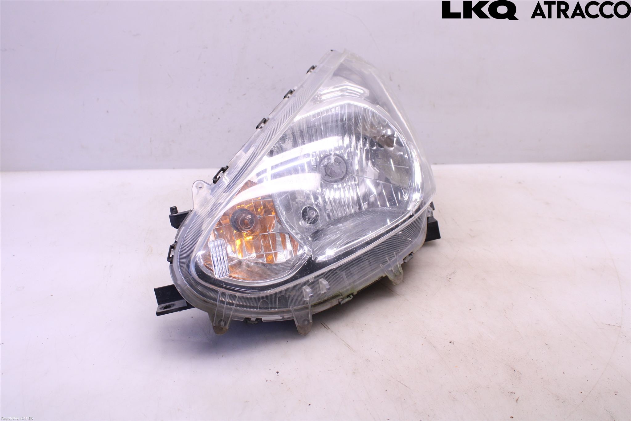 Mitsubishi SPACE STAR 13- Strålkastare Vänster