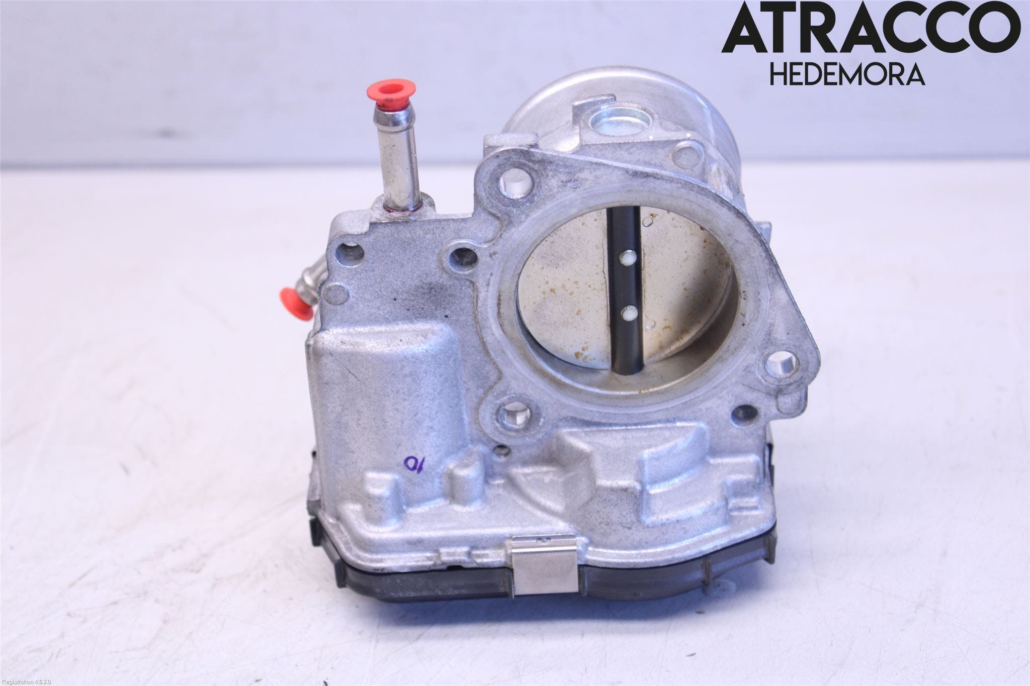 Toyota YARIS XP21 20- Injspjällhus