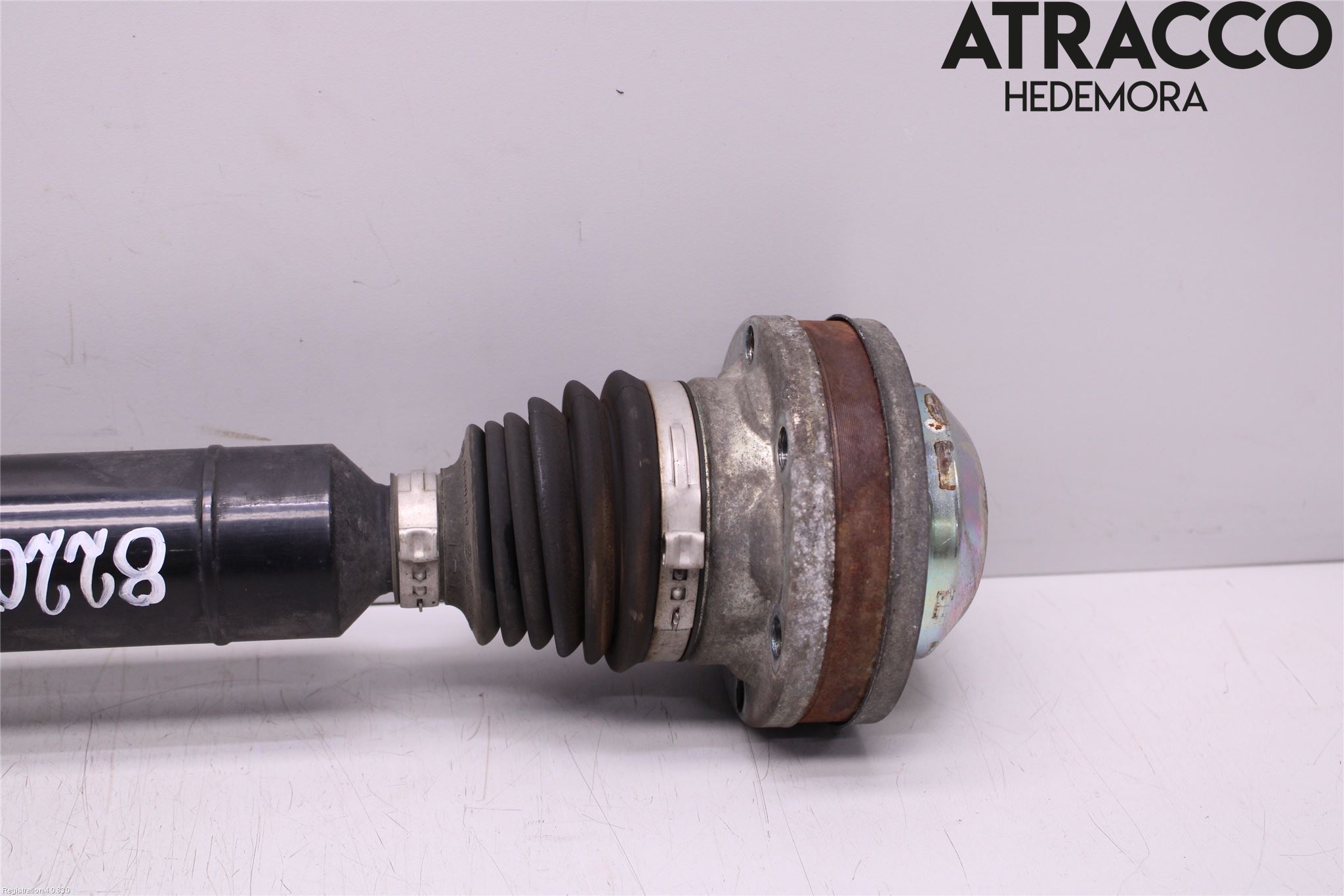 Volkswagen VW PASSAT CC 08-16 Drivaxel Fram Höger