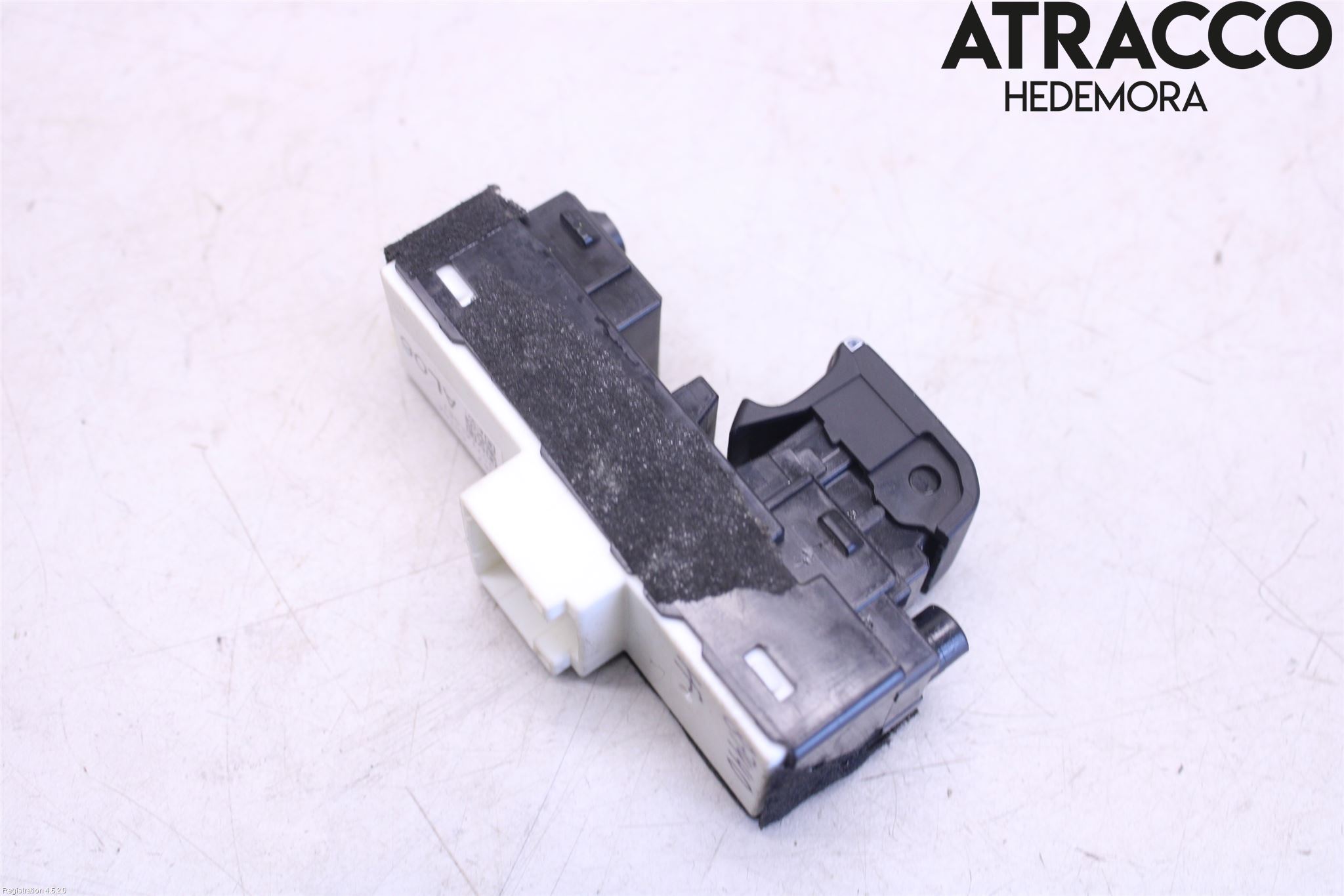 Subaru OUTBACK 15-20 Strömställare Elhiss