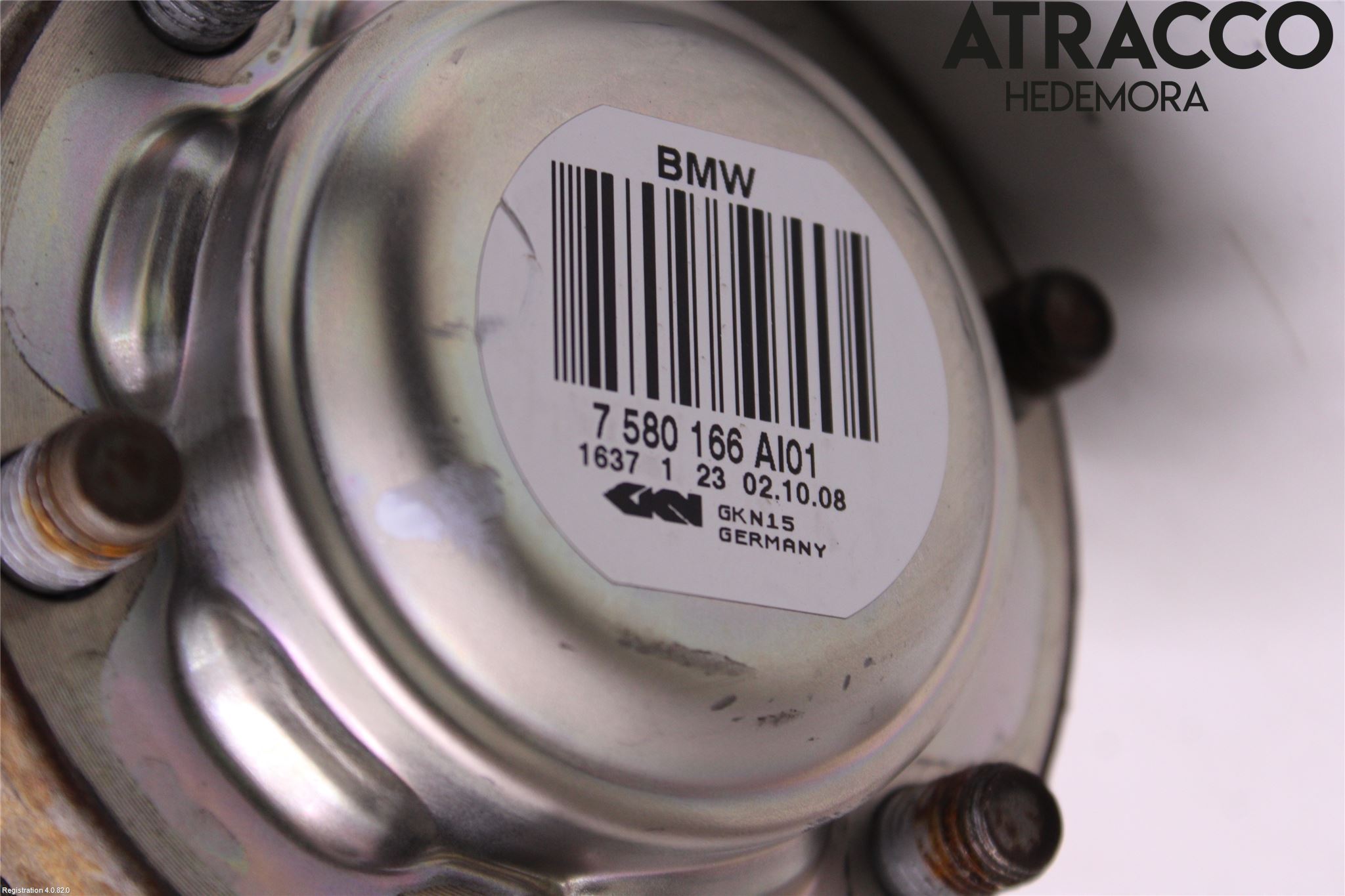 BMW 5 E60/61 Sed/Tou 02-10 Drivaxel Bak Vänster