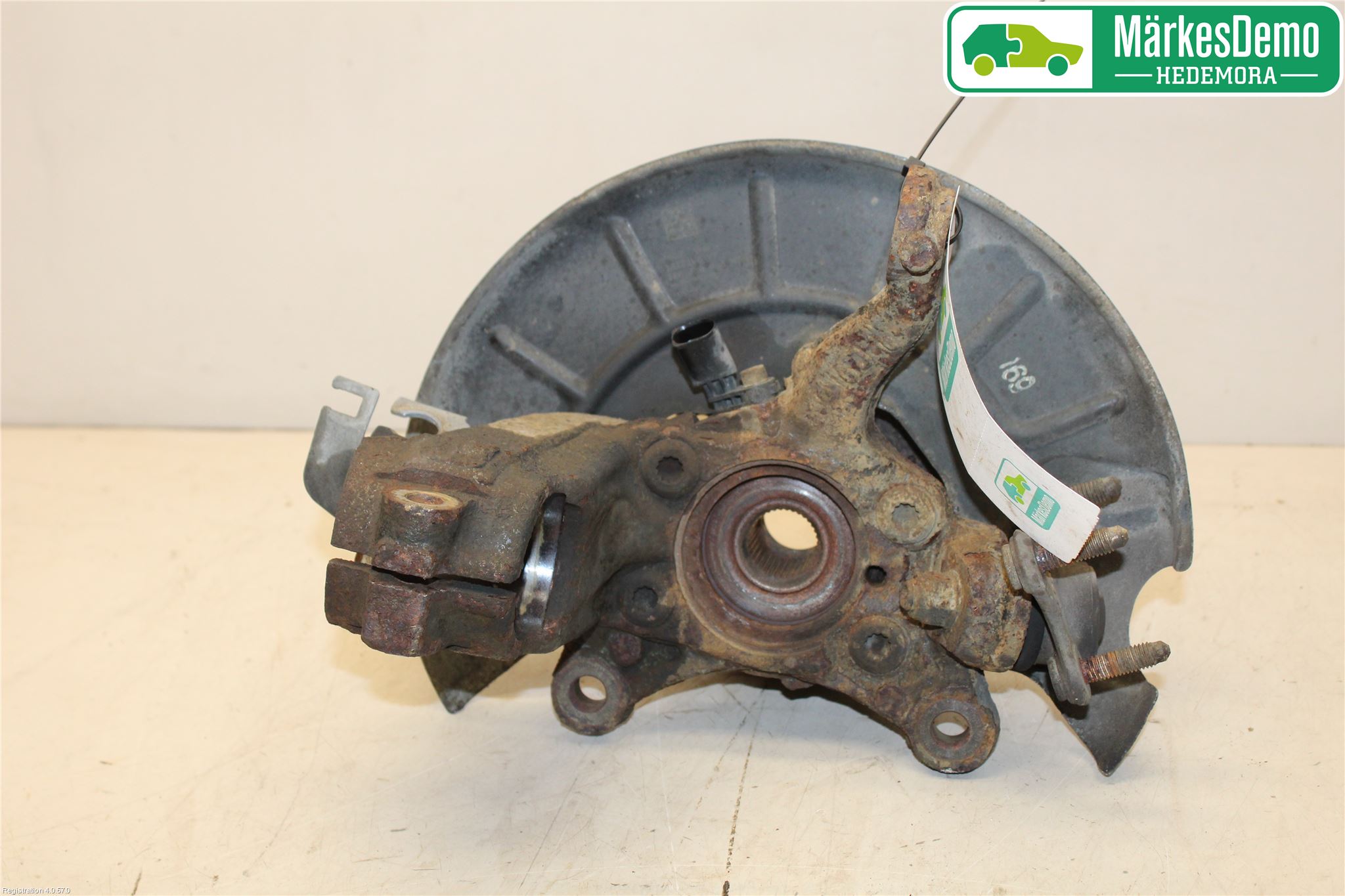 Volkswagen VW GOLF VI 09-13 Styrspindel Lagerhus Hö