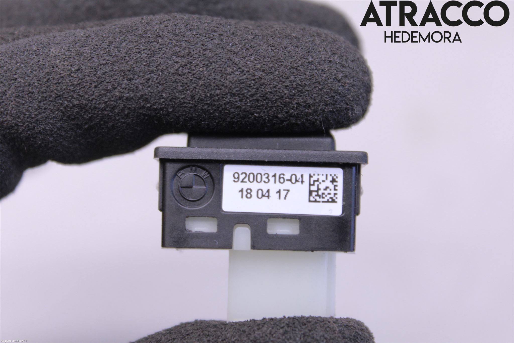BMW 5 G30/G31/F90 17-23 Strömställare Baklucka