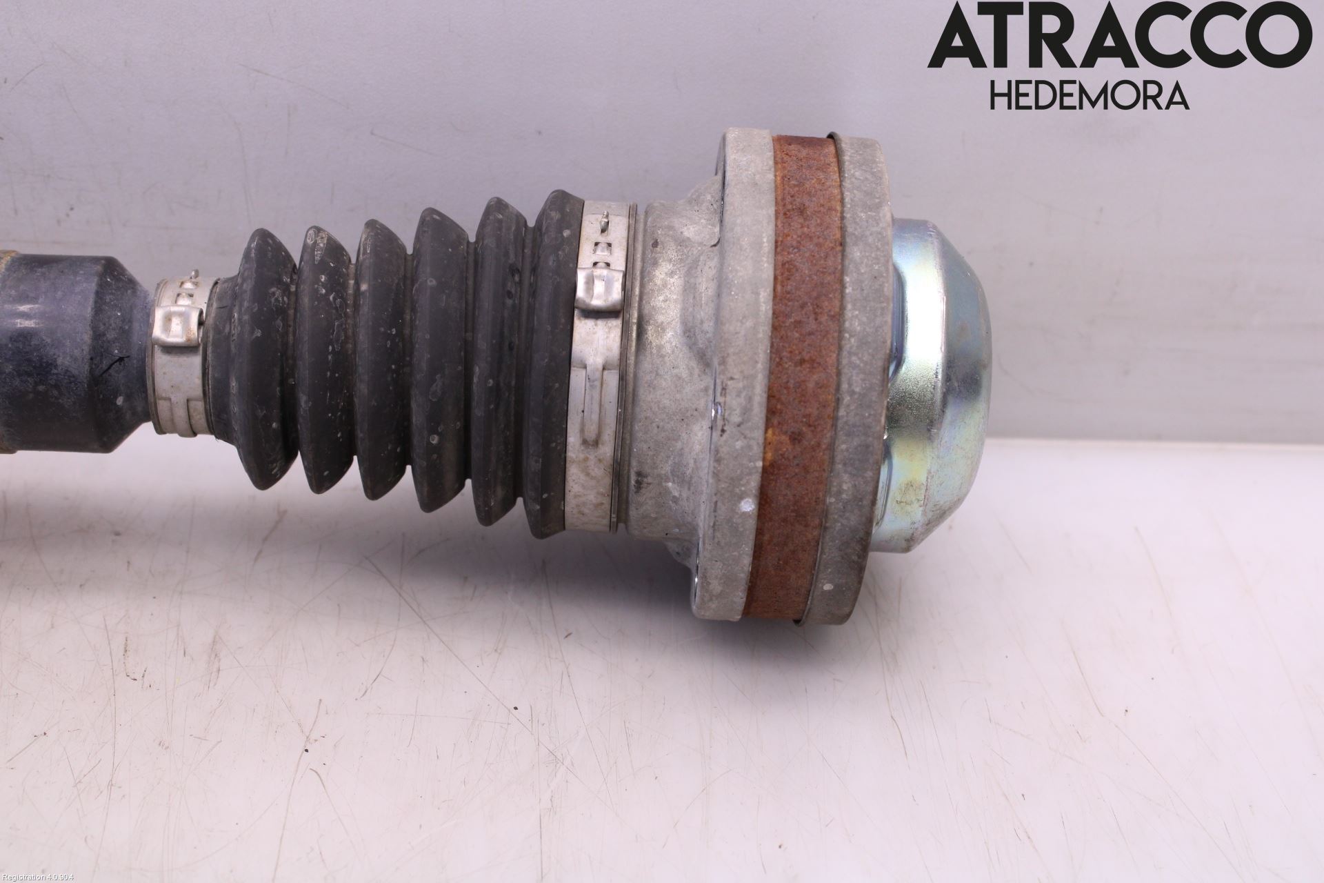 Volkswagen VW GOLF VI 09-13 Drivaxel Fram Höger