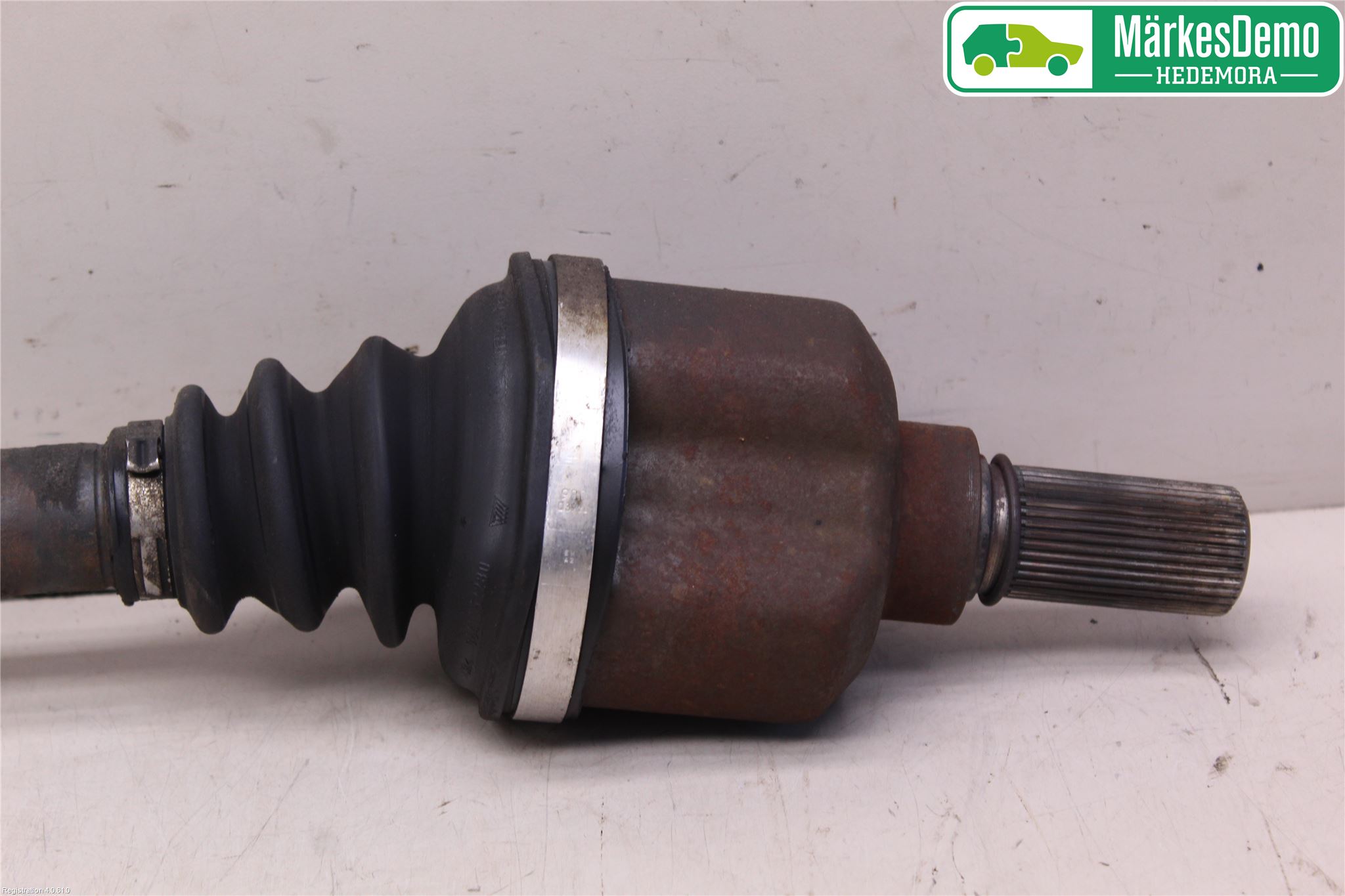 Peugeot 3008 09-16 Drivaxel Fram Vänster