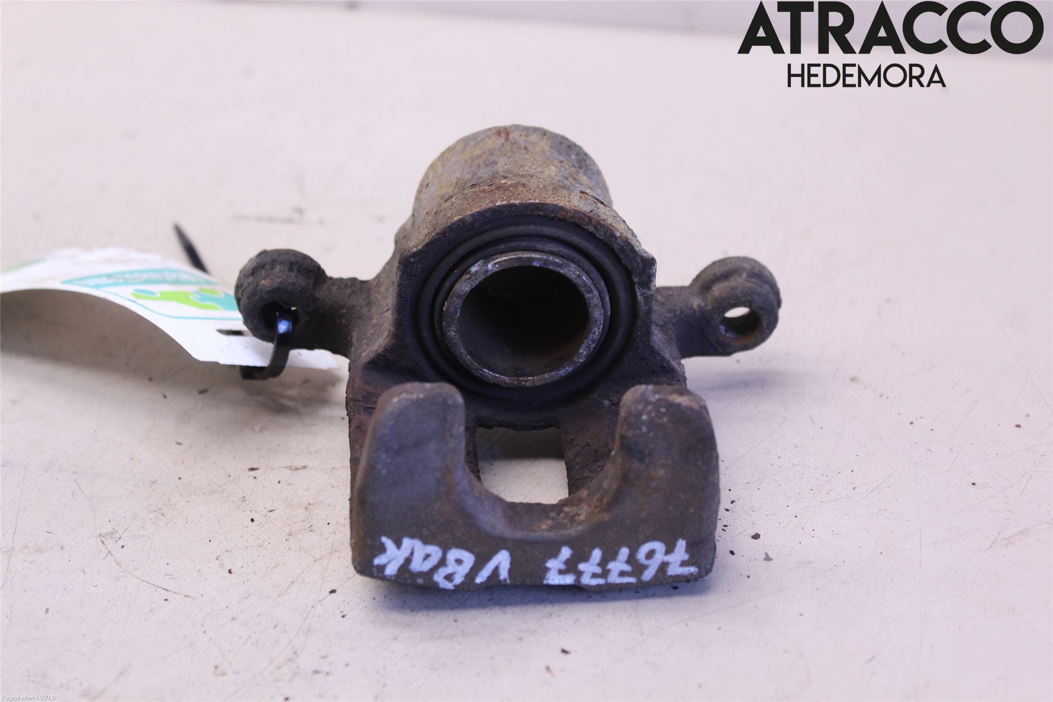 Nissan QASHQAI+2  08-10 Bromsok Bak Vänster