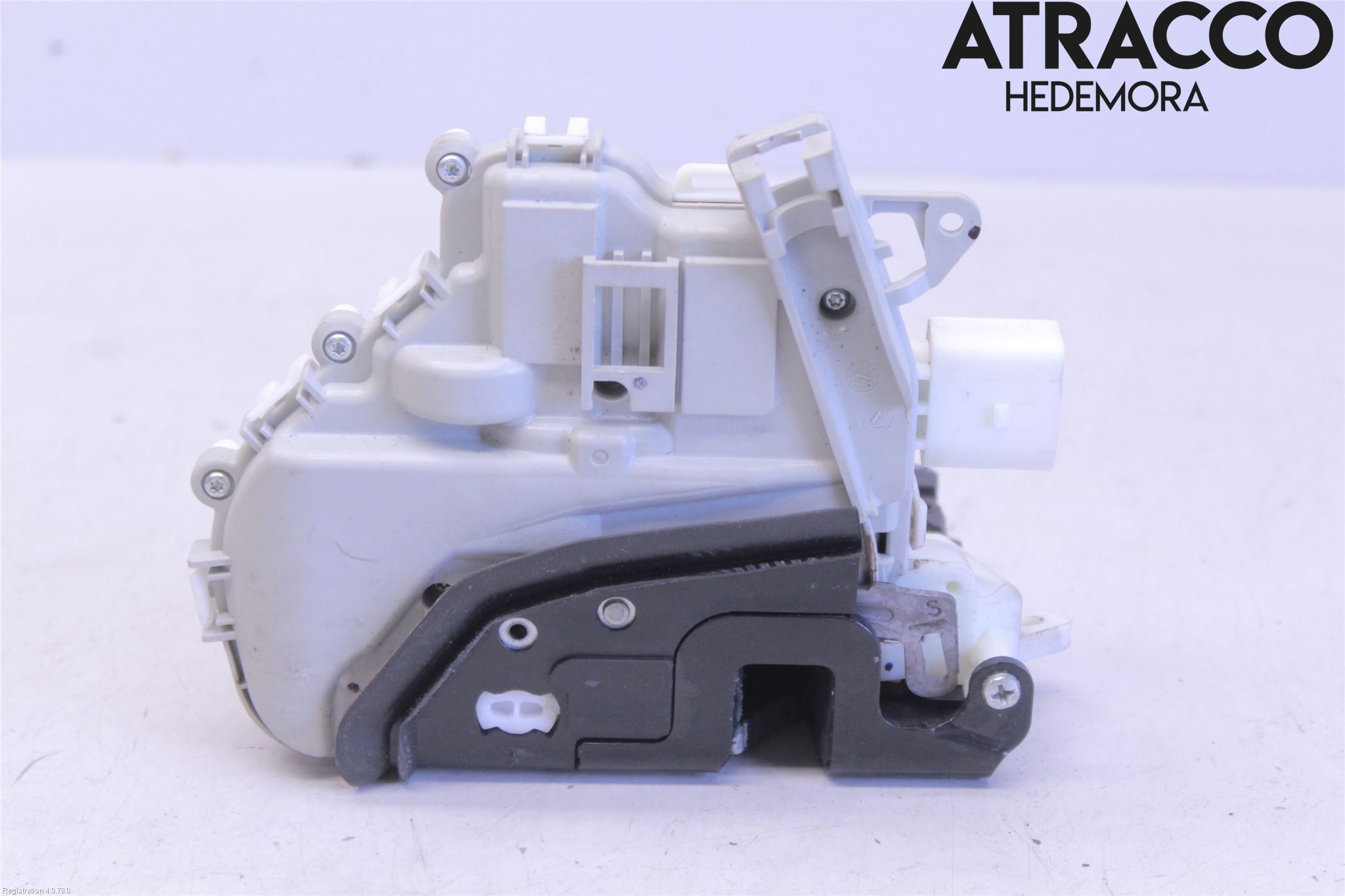 Audi Q3 8U 12-18 Låskista-Dörrlås