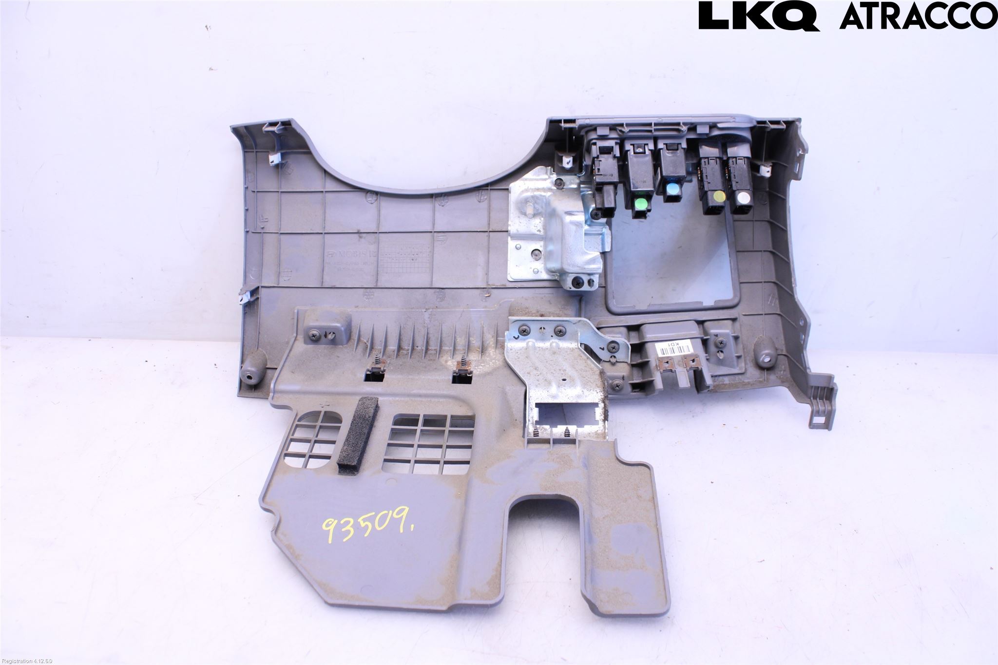 Hyundai H-1/STAREX 08-21 Instrumentbräda Sparkskydd