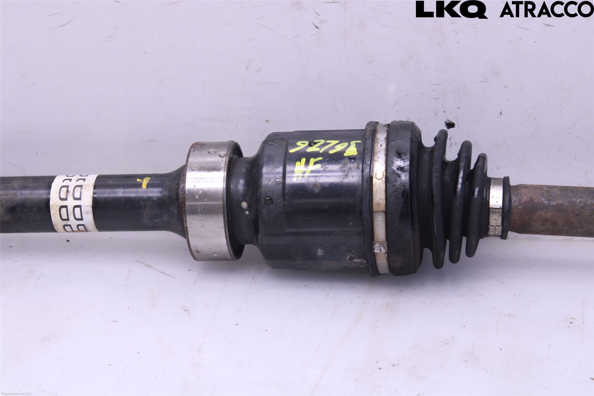 Mazda CX-30 20- Drivaxel Fram Höger