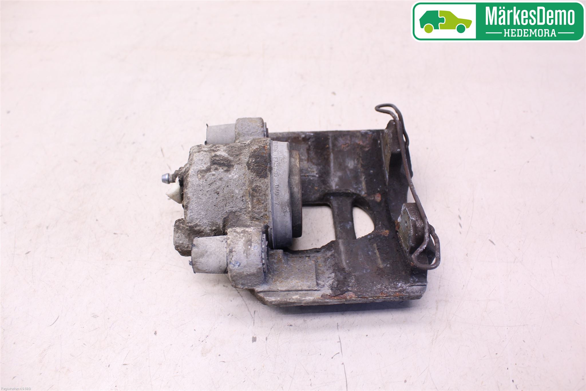 Toyota YARIS XP130 15-20 Bromsok Fram Höger