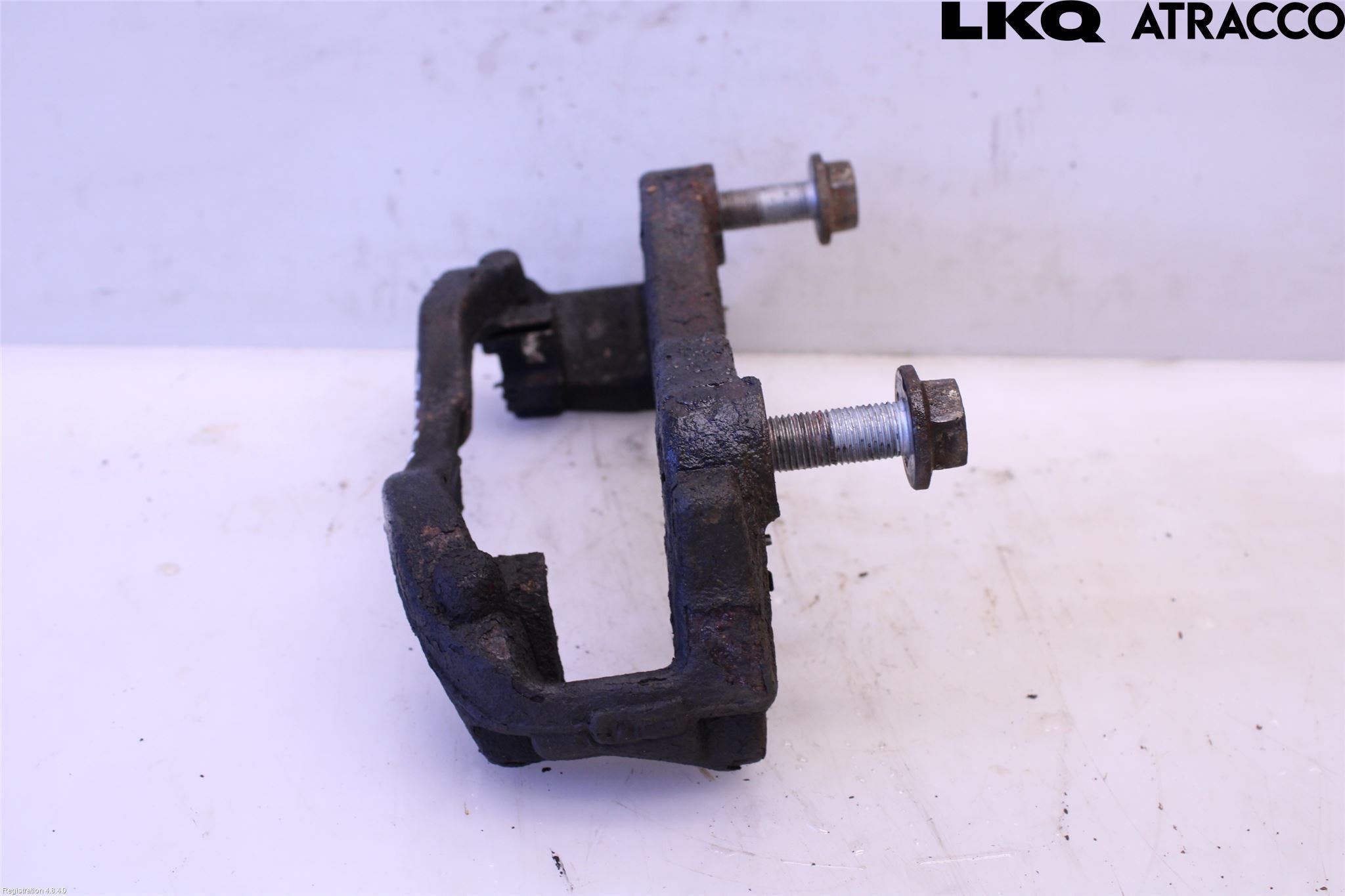 Opel MOVANO B 10-22 Bromsokshållare