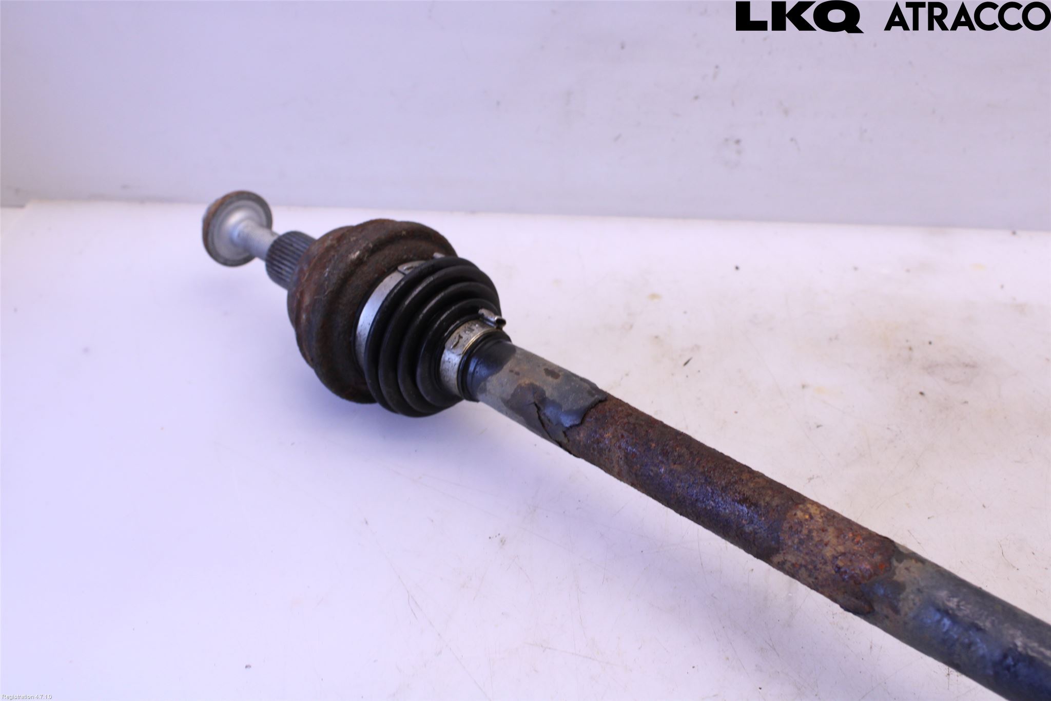 Volkswagen VW T-ROC 18- Drivaxel Bak Vänster