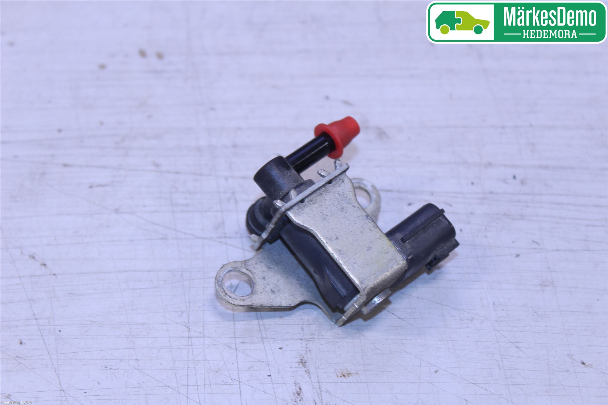 Nissan MICRA 11-16 Vakuumventil