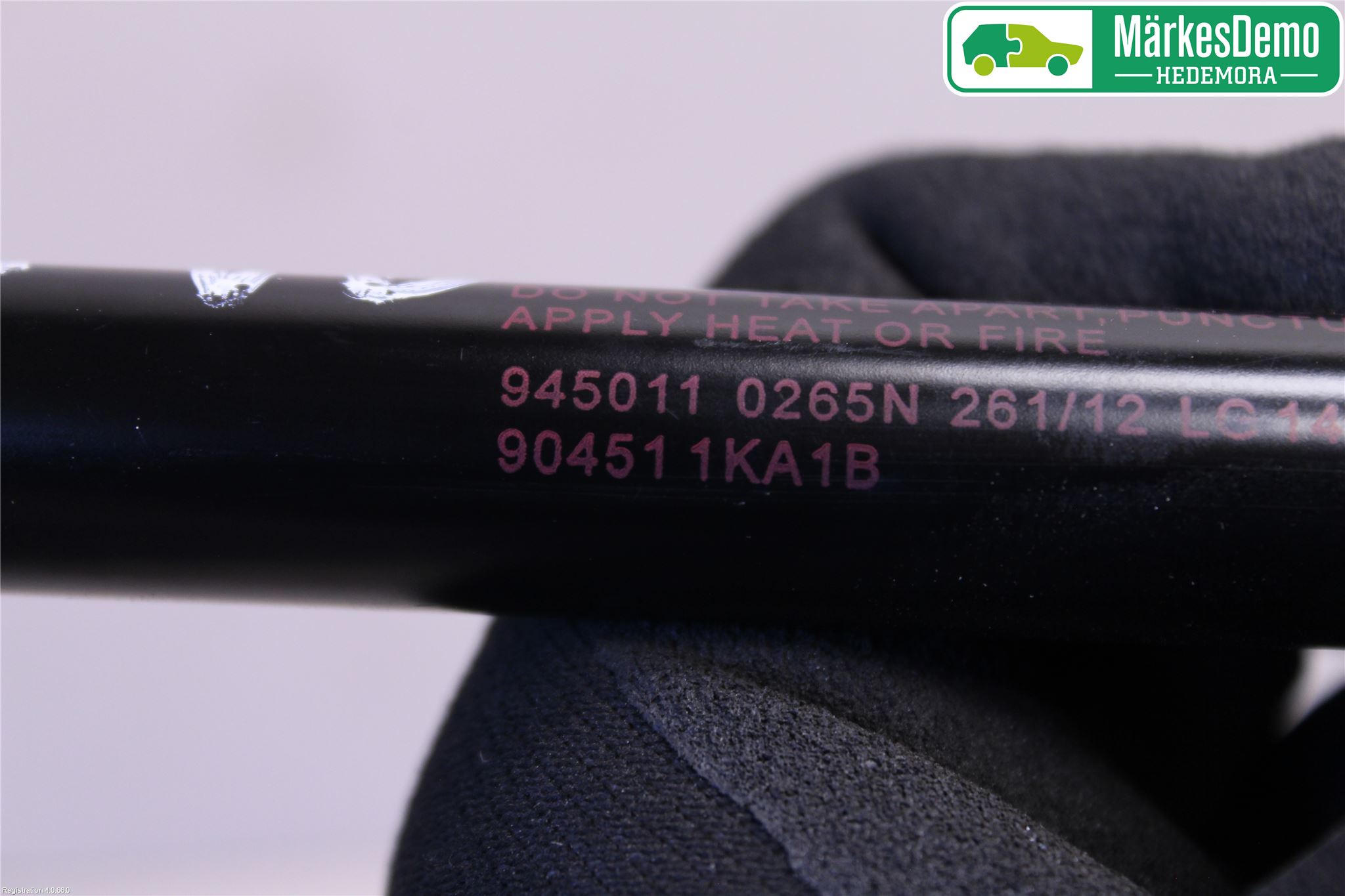 Nissan JUKE 10-14 Gasfjäder Baklucka