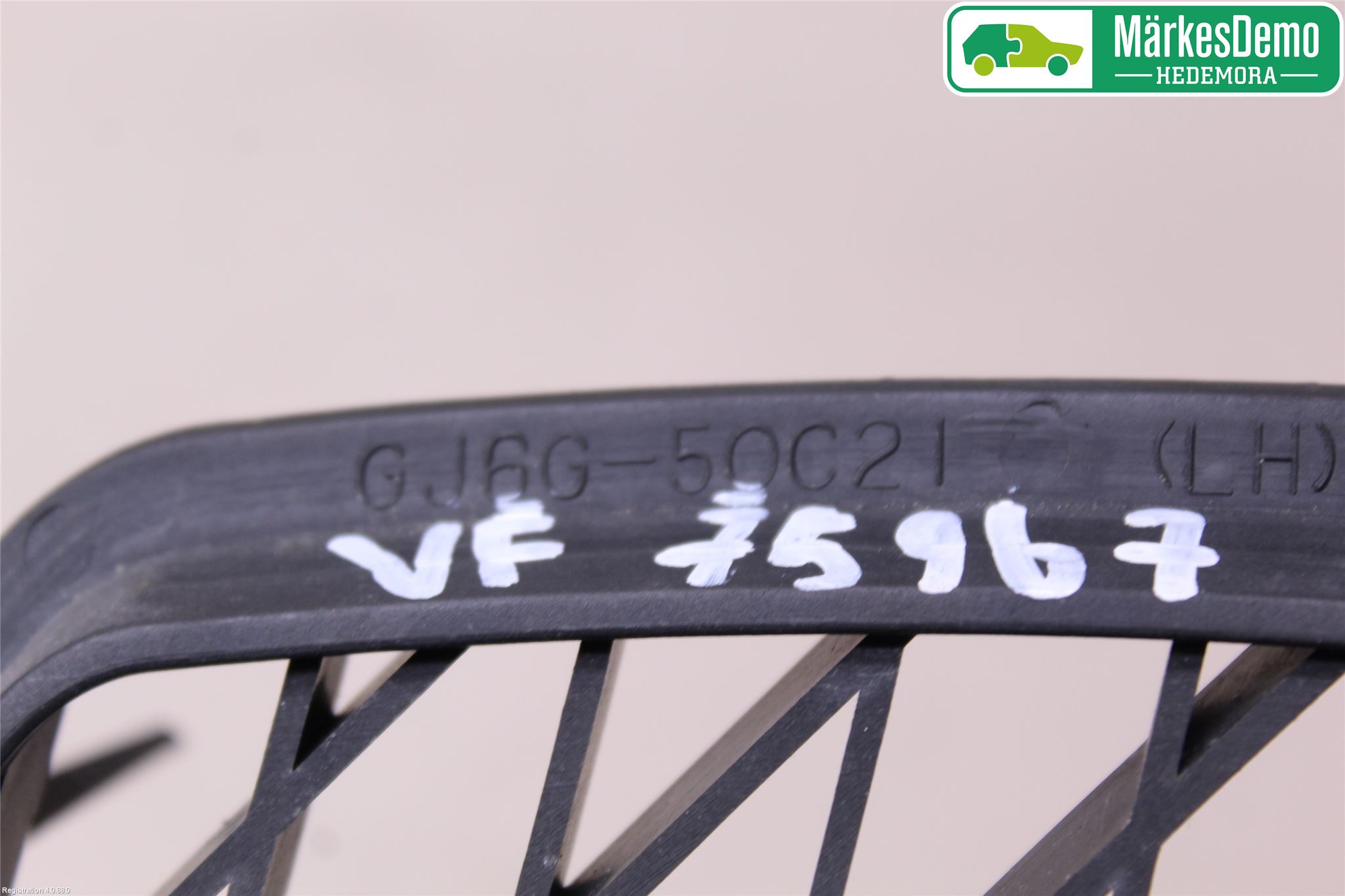 Mazda 6 02-08 Grilldel Vänster