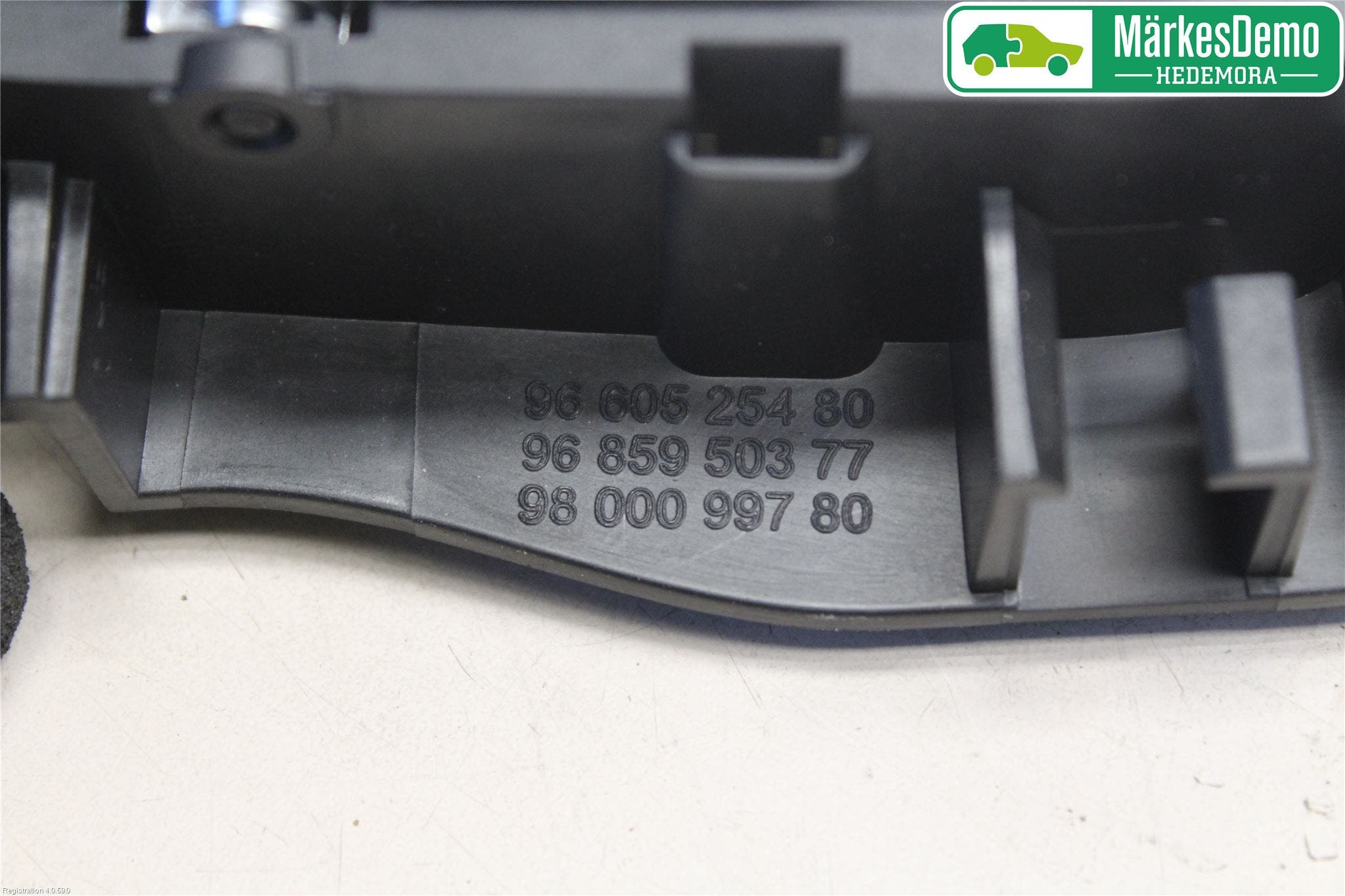 Peugeot 508 11-18 Dörrhandtag Inre Vä