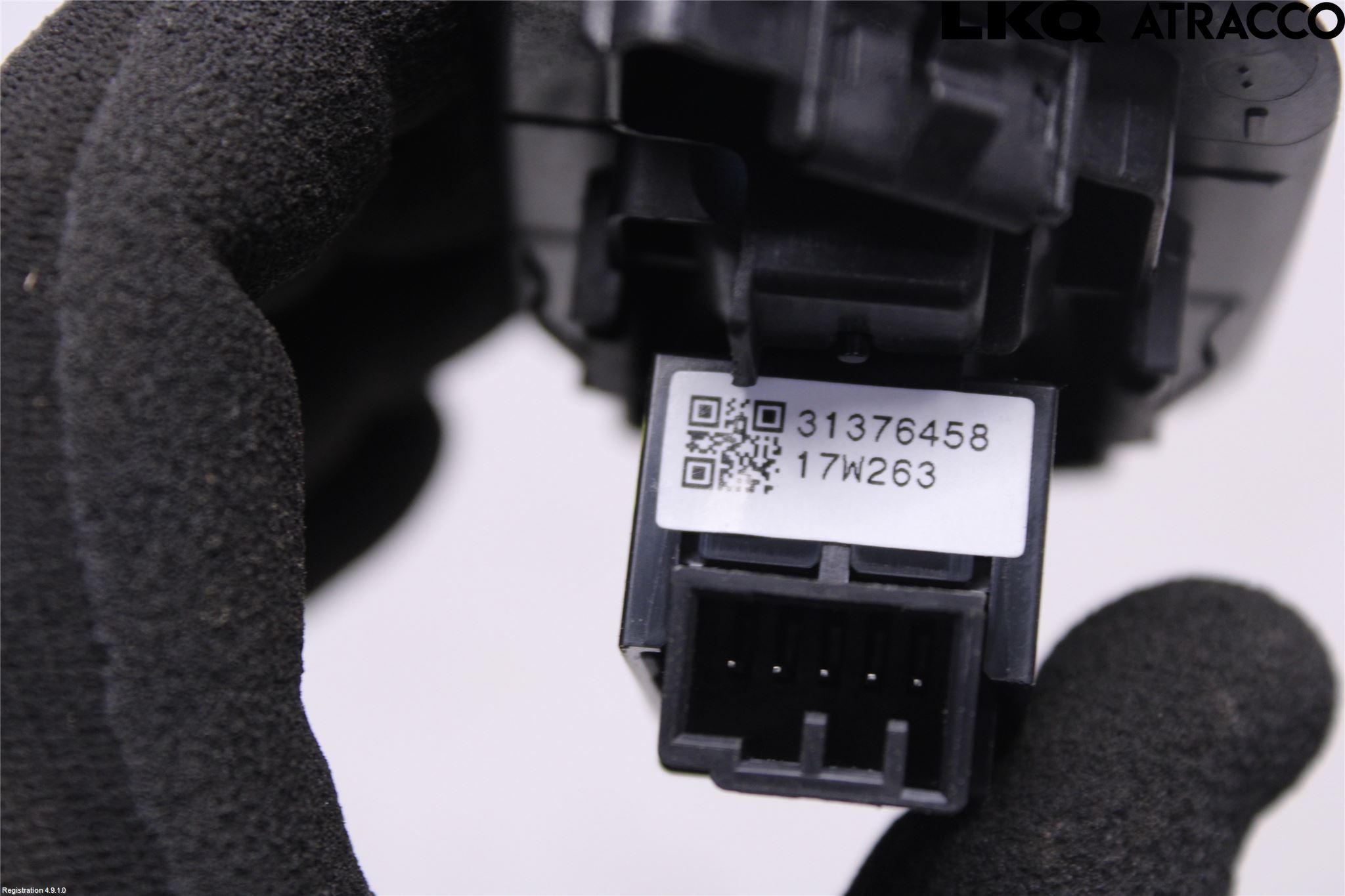 Volvo V90 17->> Strömställare Elhiss